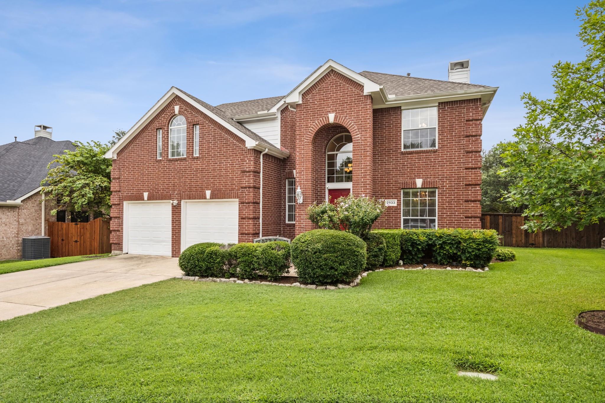 2933 Willowdale Court