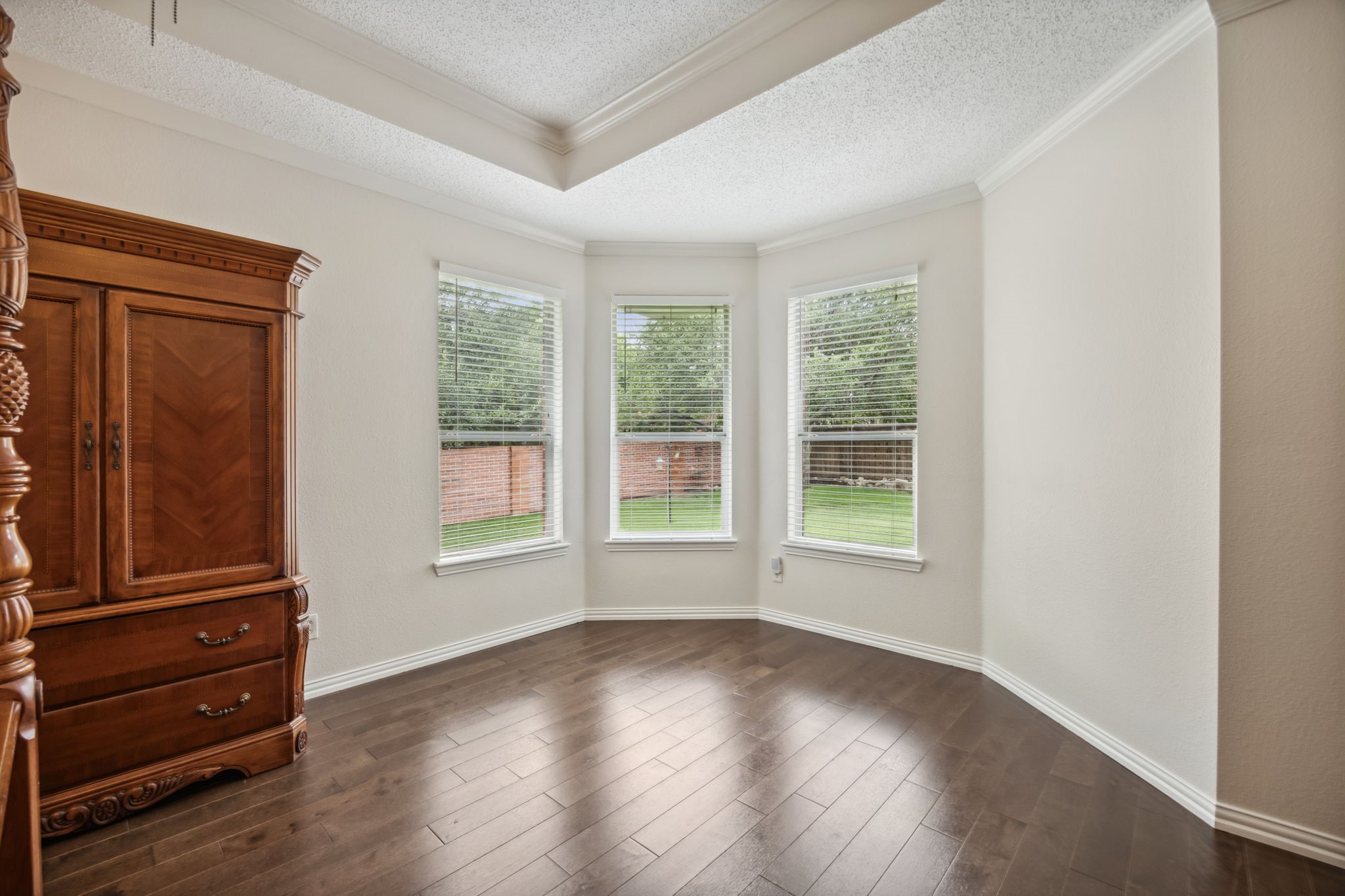 2933 Willowdale Court