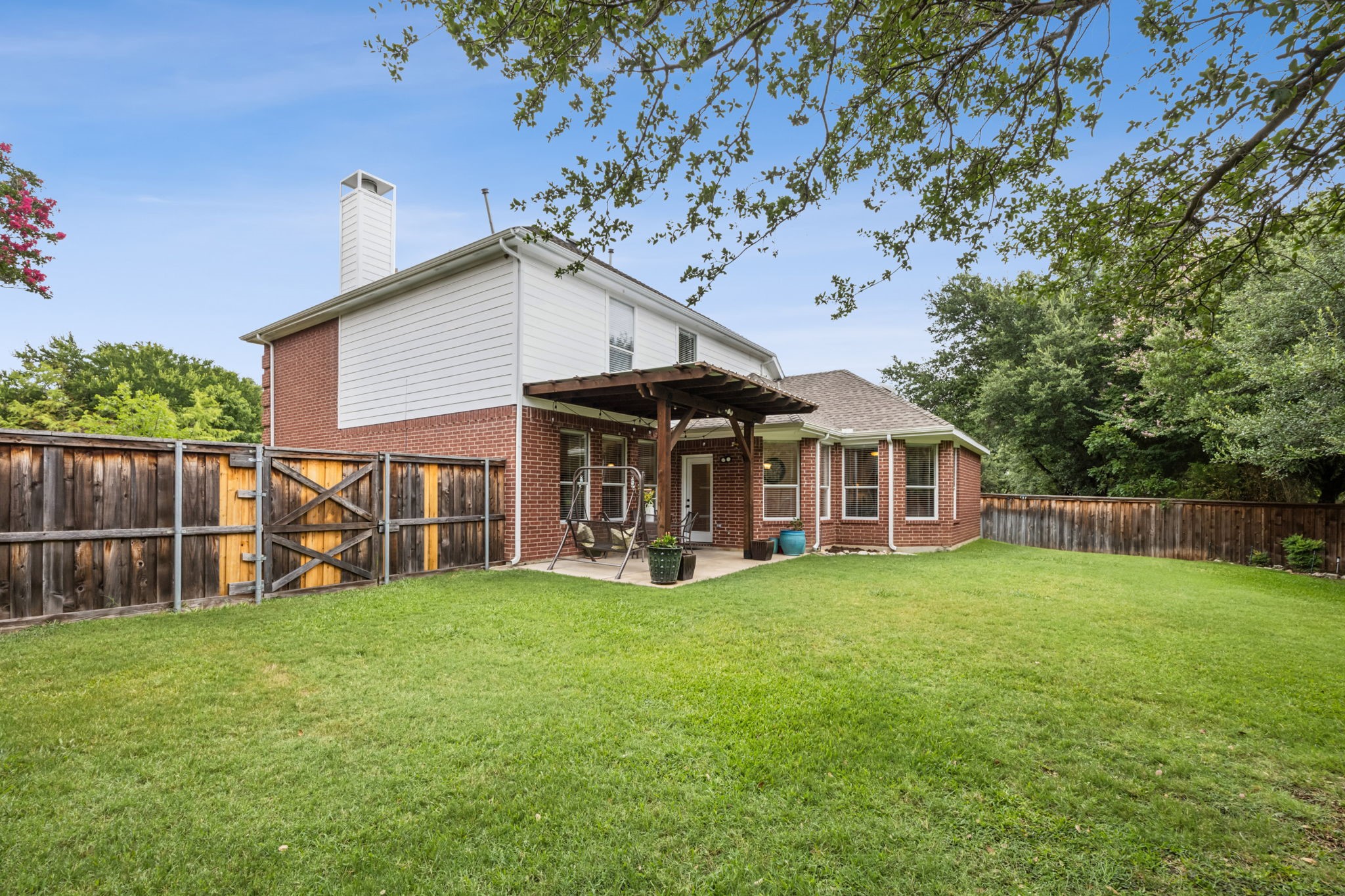 2933 Willowdale Court