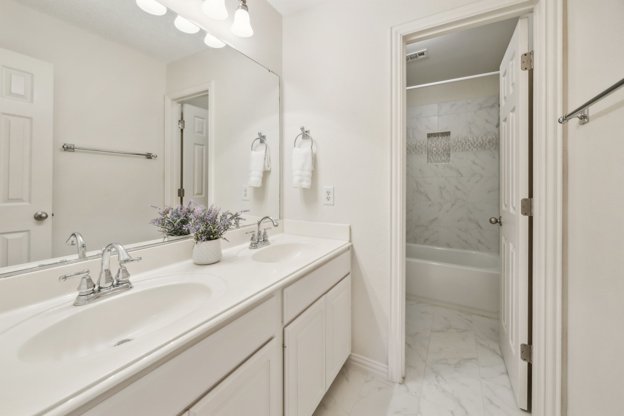 2933 Willowdale Court