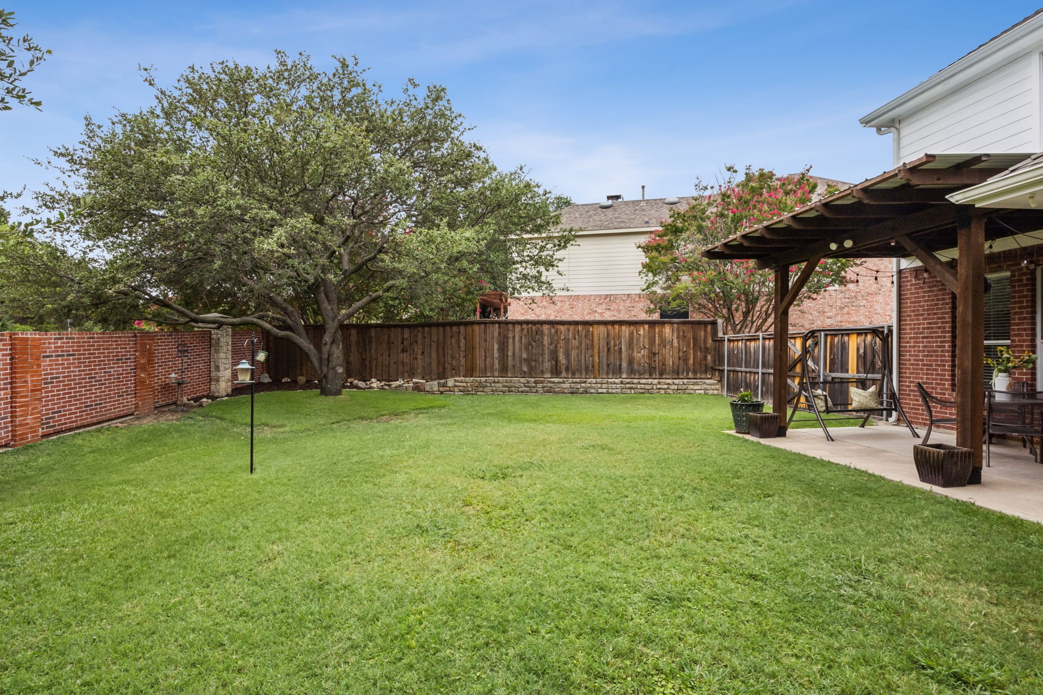 2933 Willowdale Court