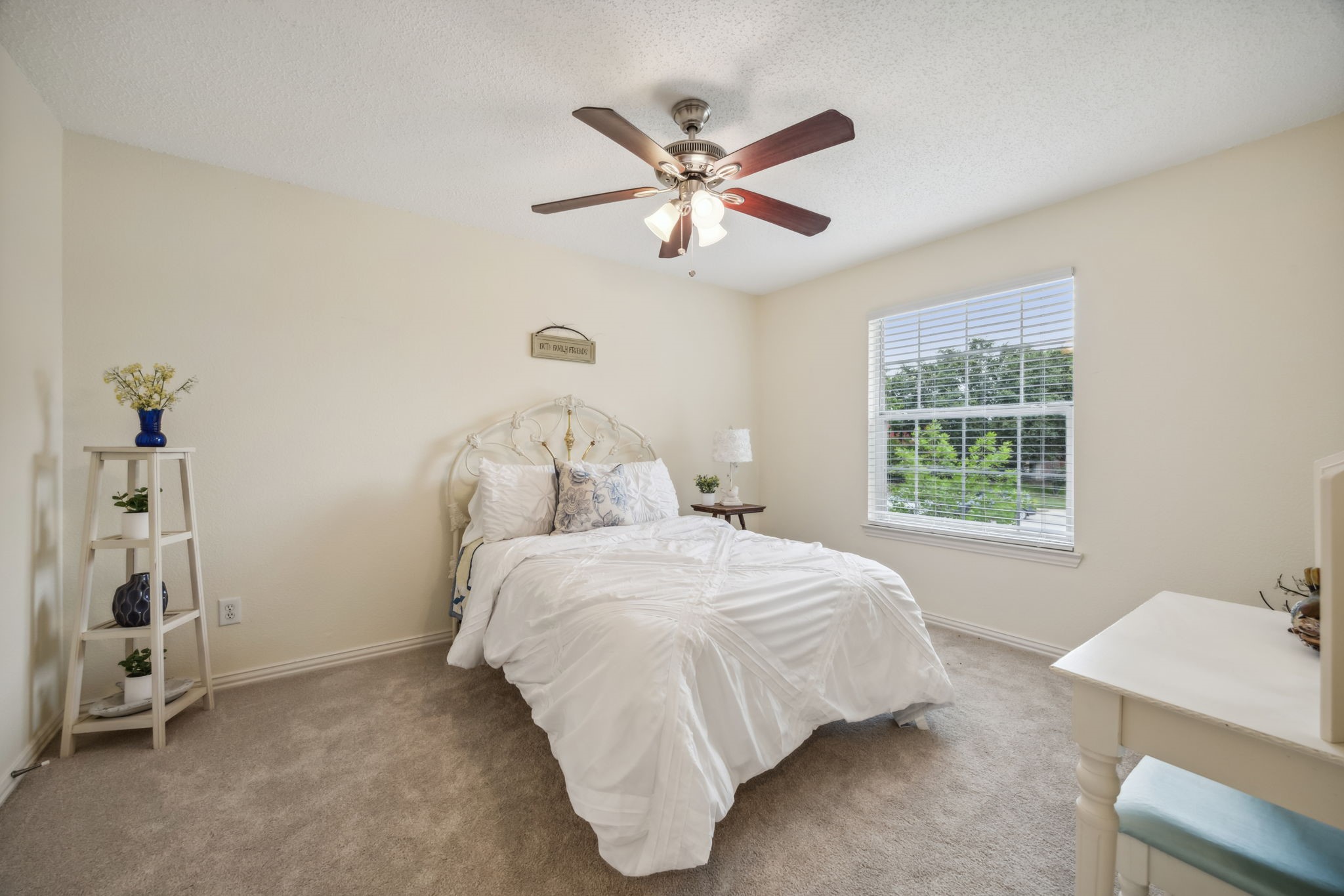 2933 Willowdale Court