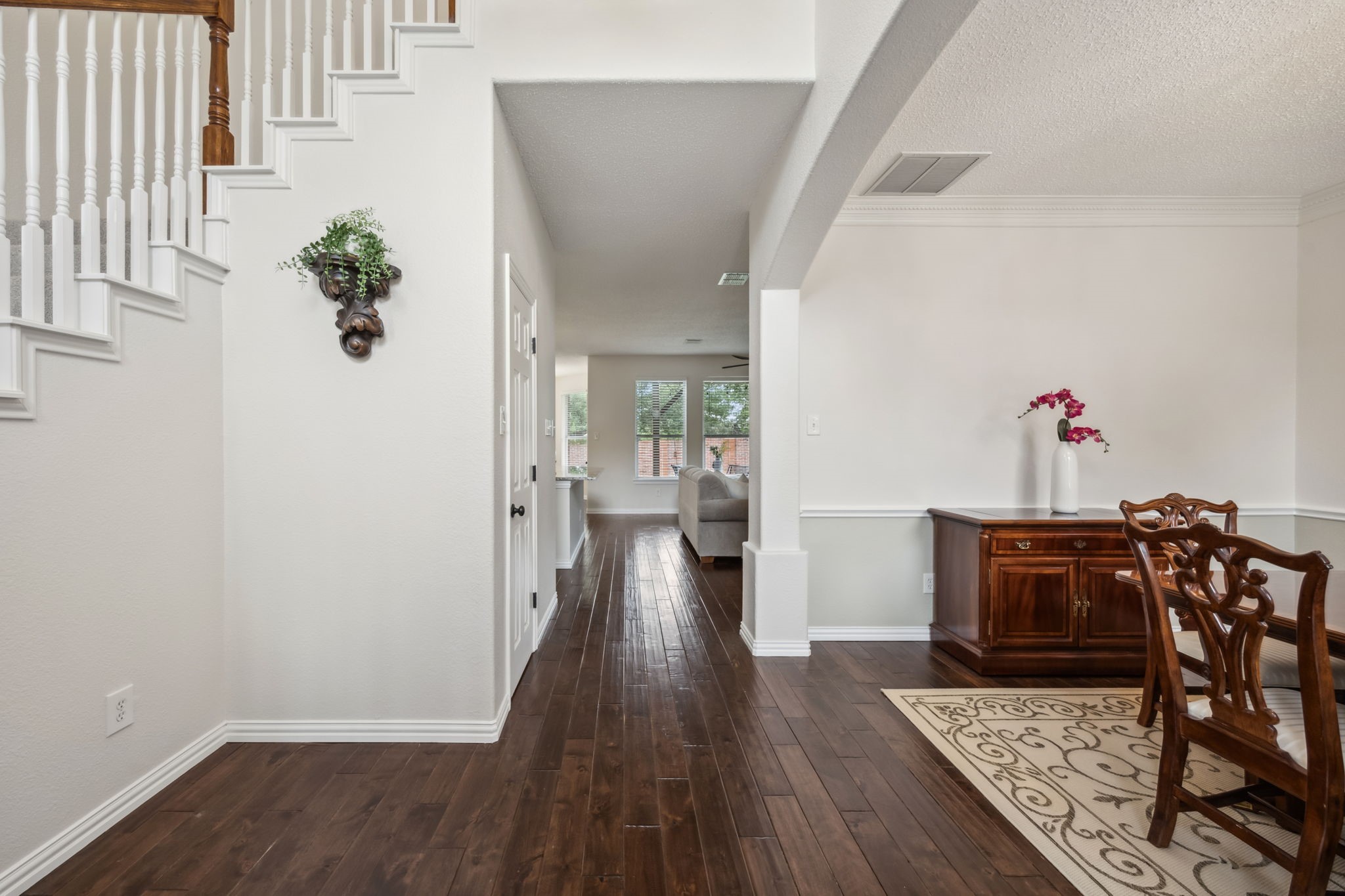 2933 Willowdale Court