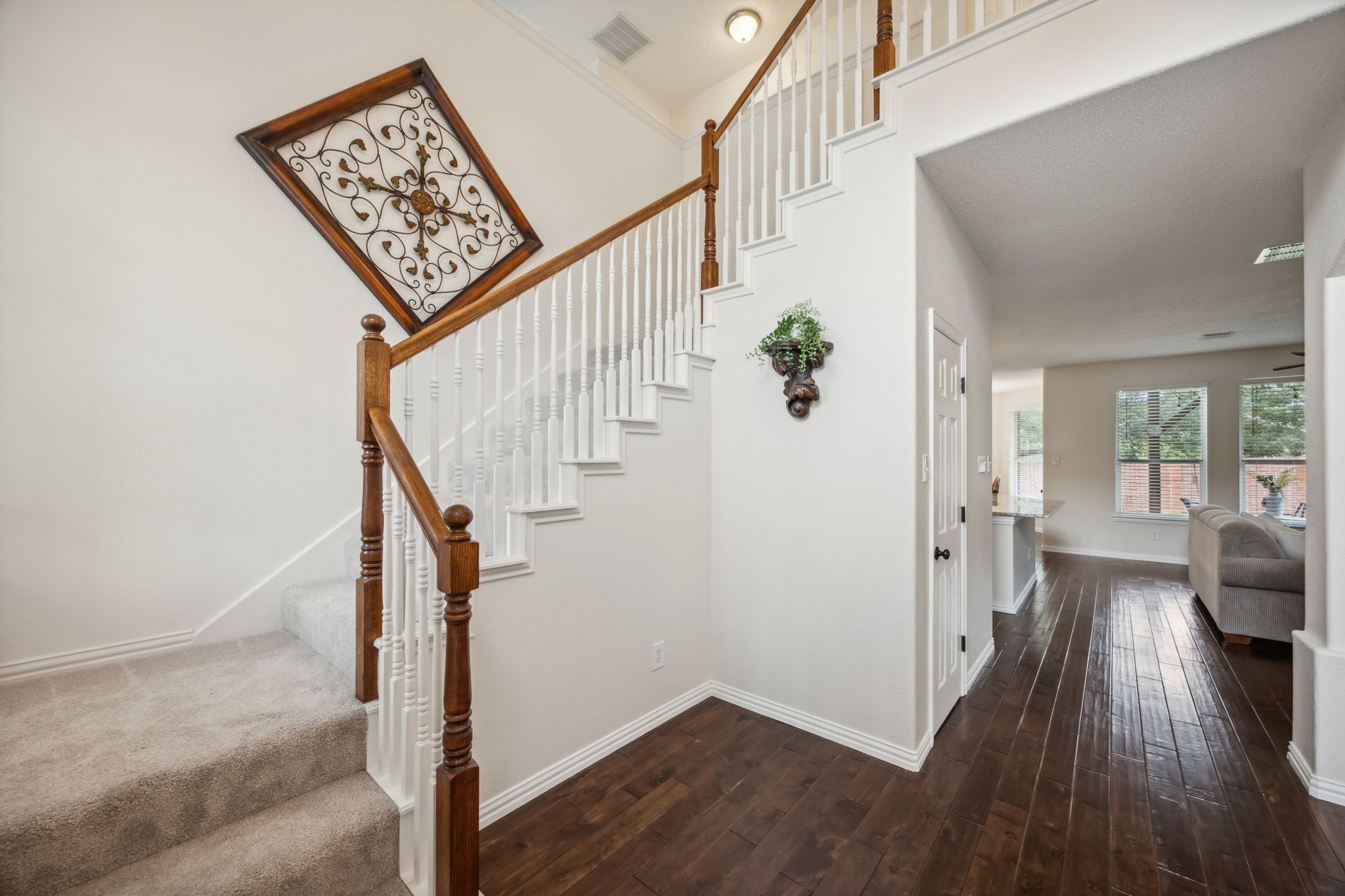 2933 Willowdale Court