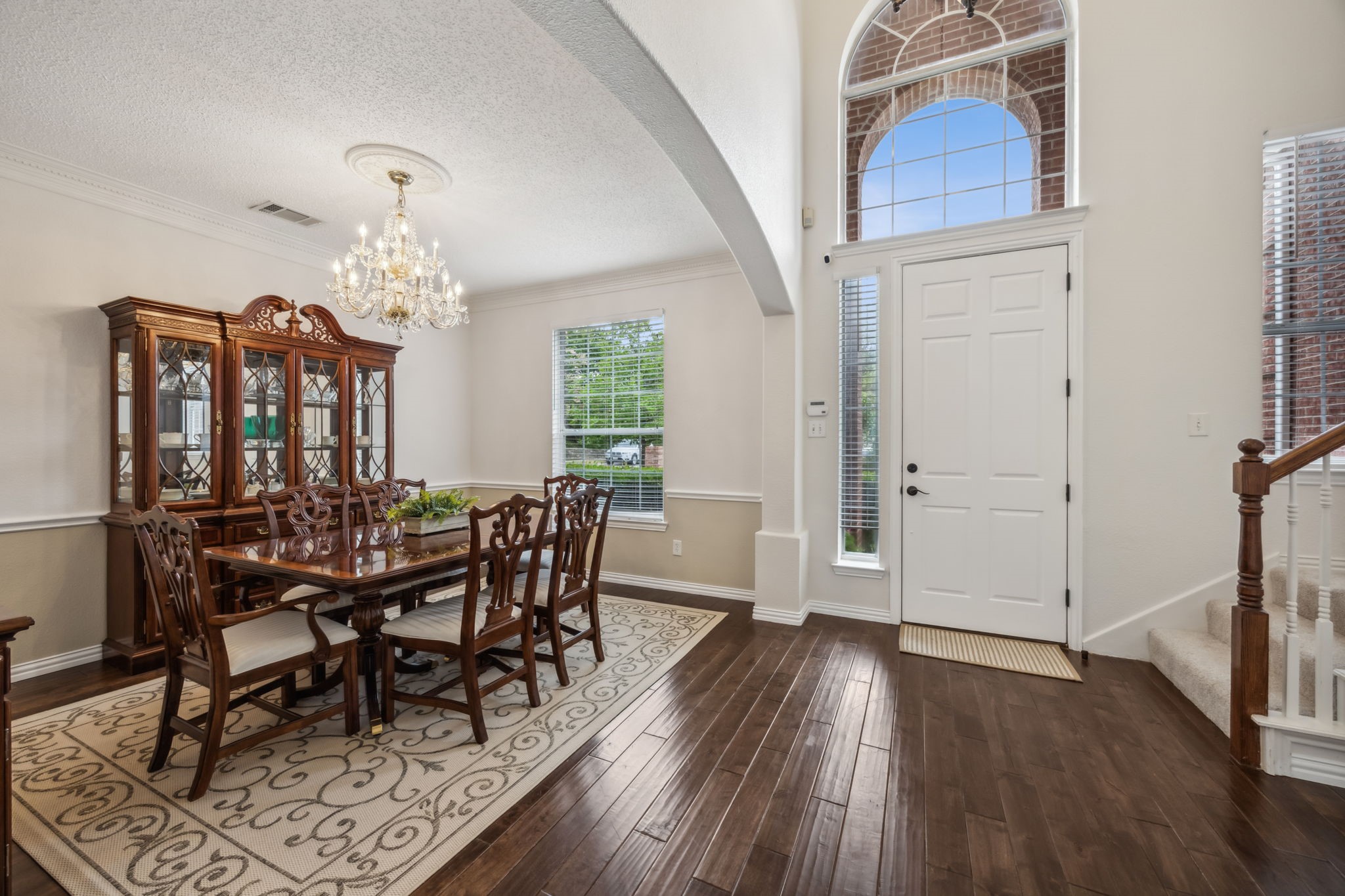 2933 Willowdale Court