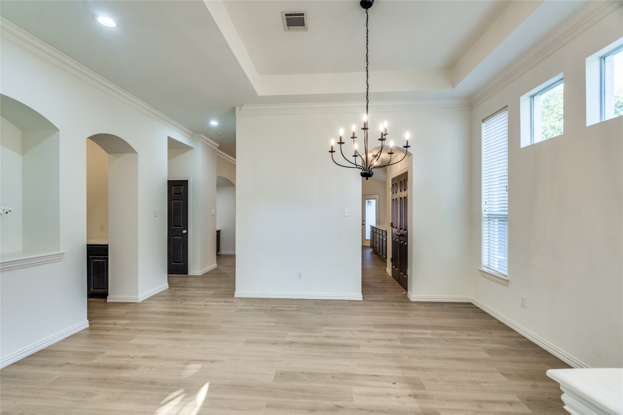 1607 Buckthorne Drive