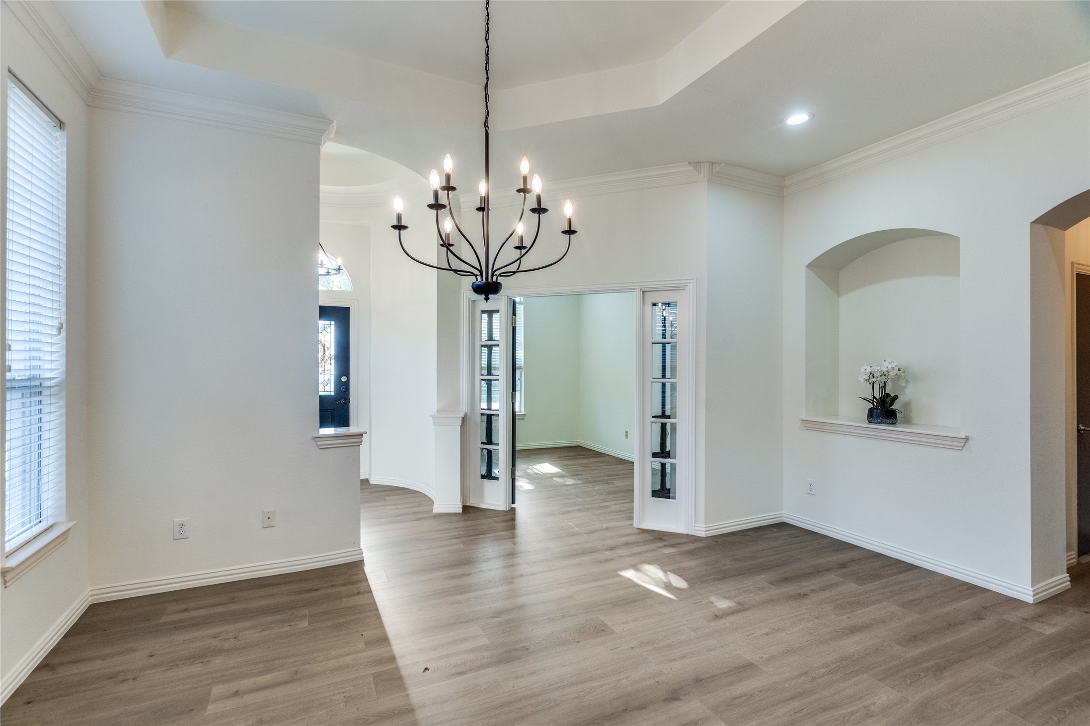 1607 Buckthorne Drive