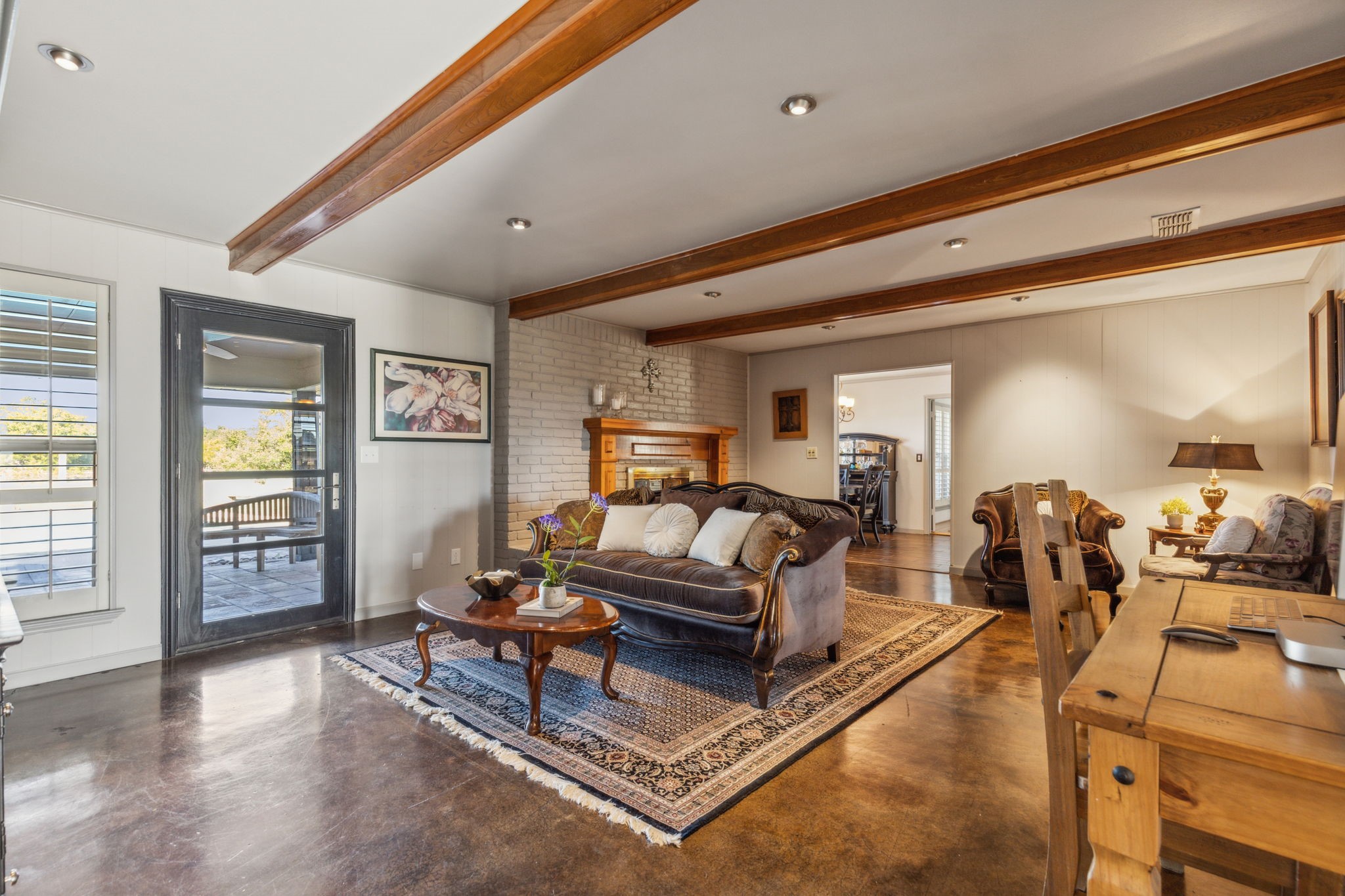 3611 Hogge Drive