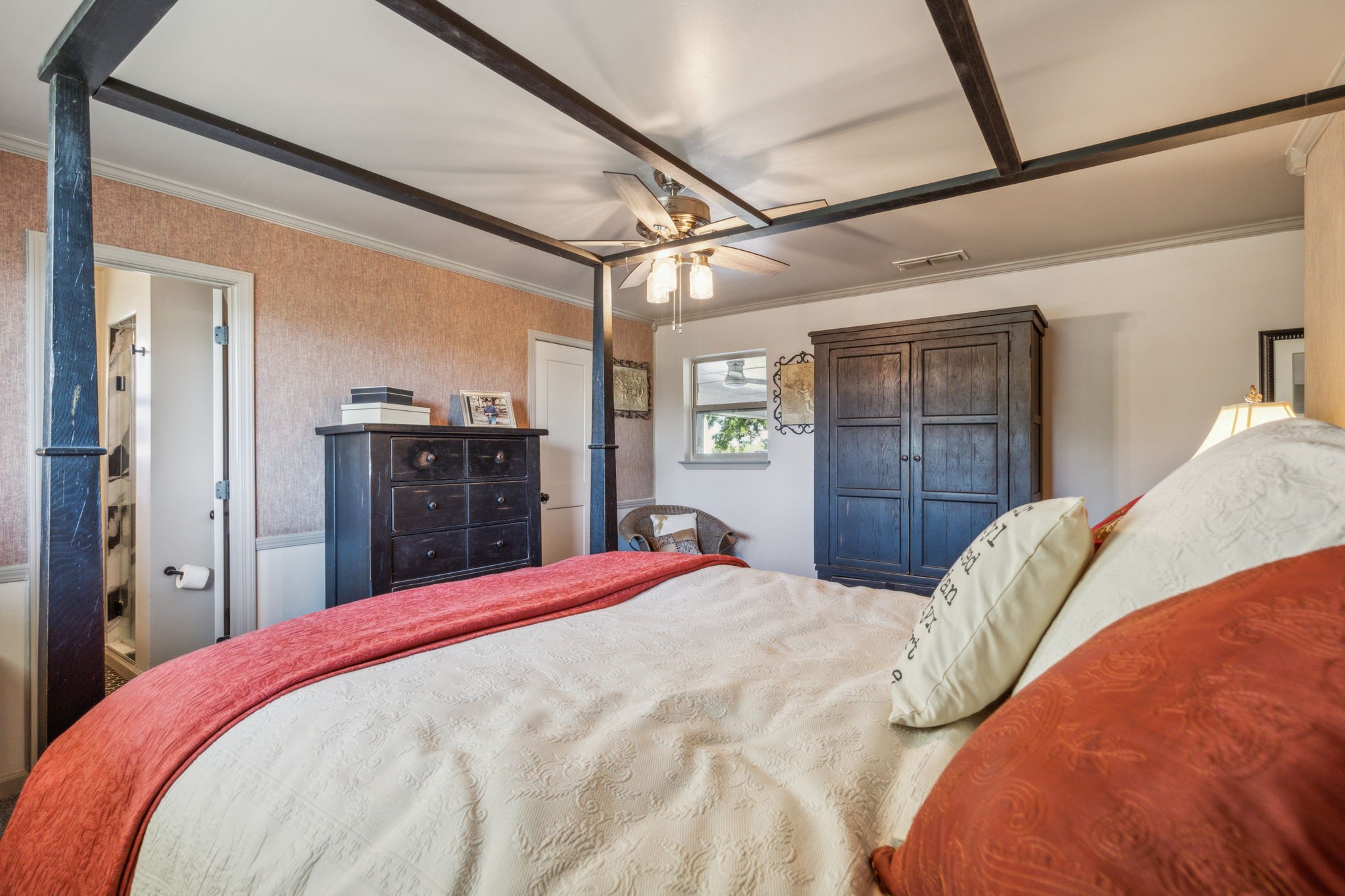 3611 Hogge Drive