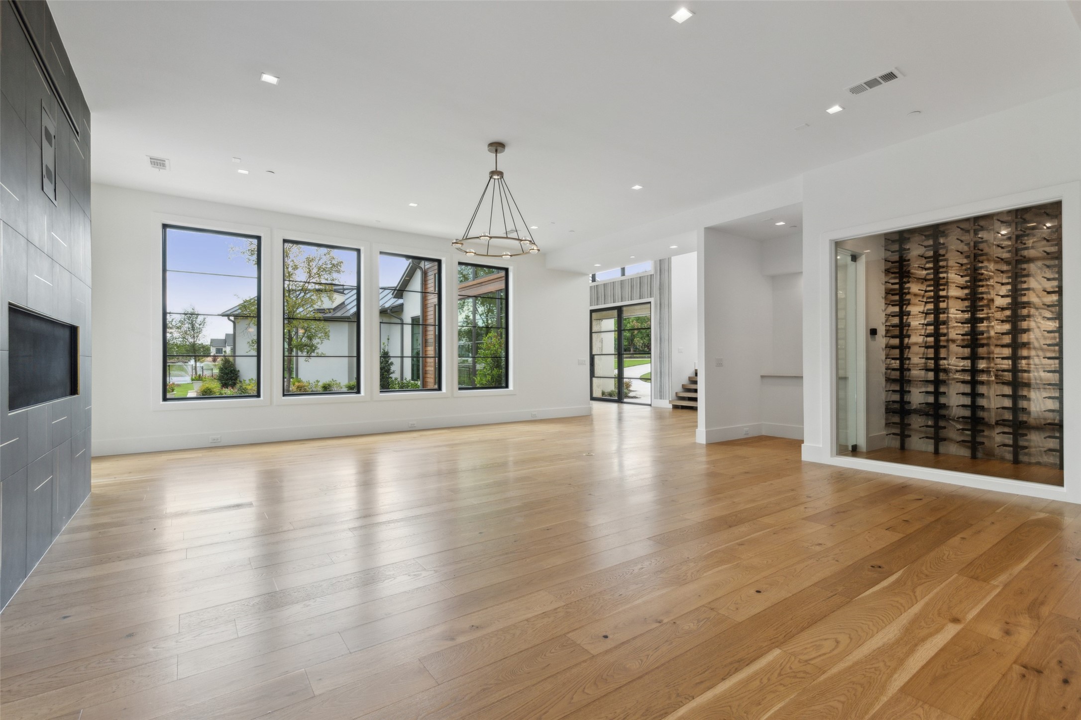 970 Twin Oaks Drive