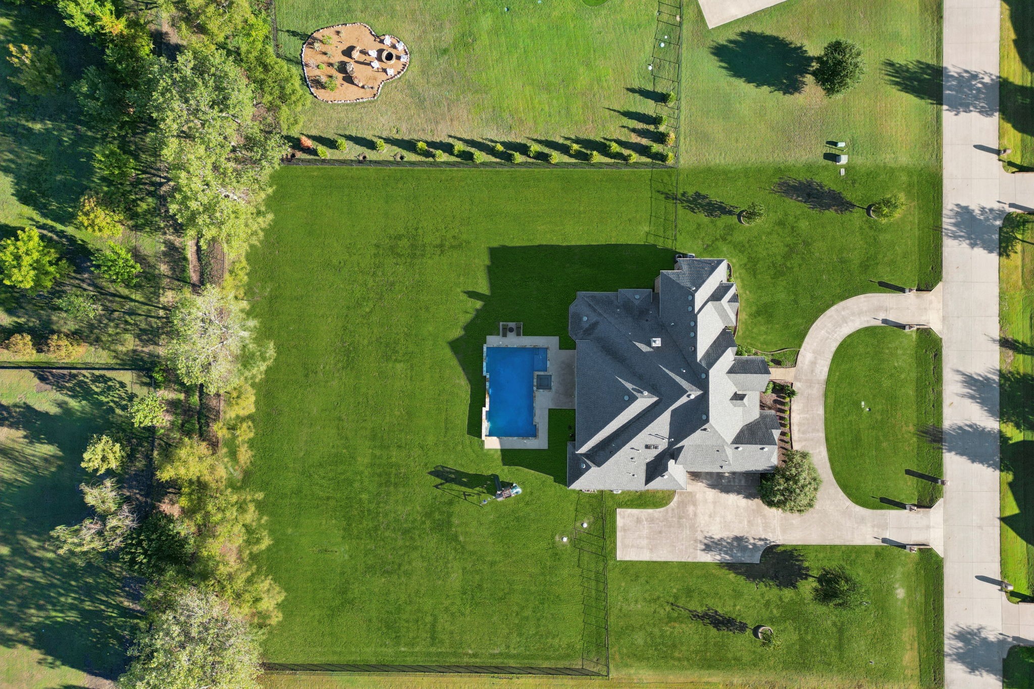 222 Rockland Trail
