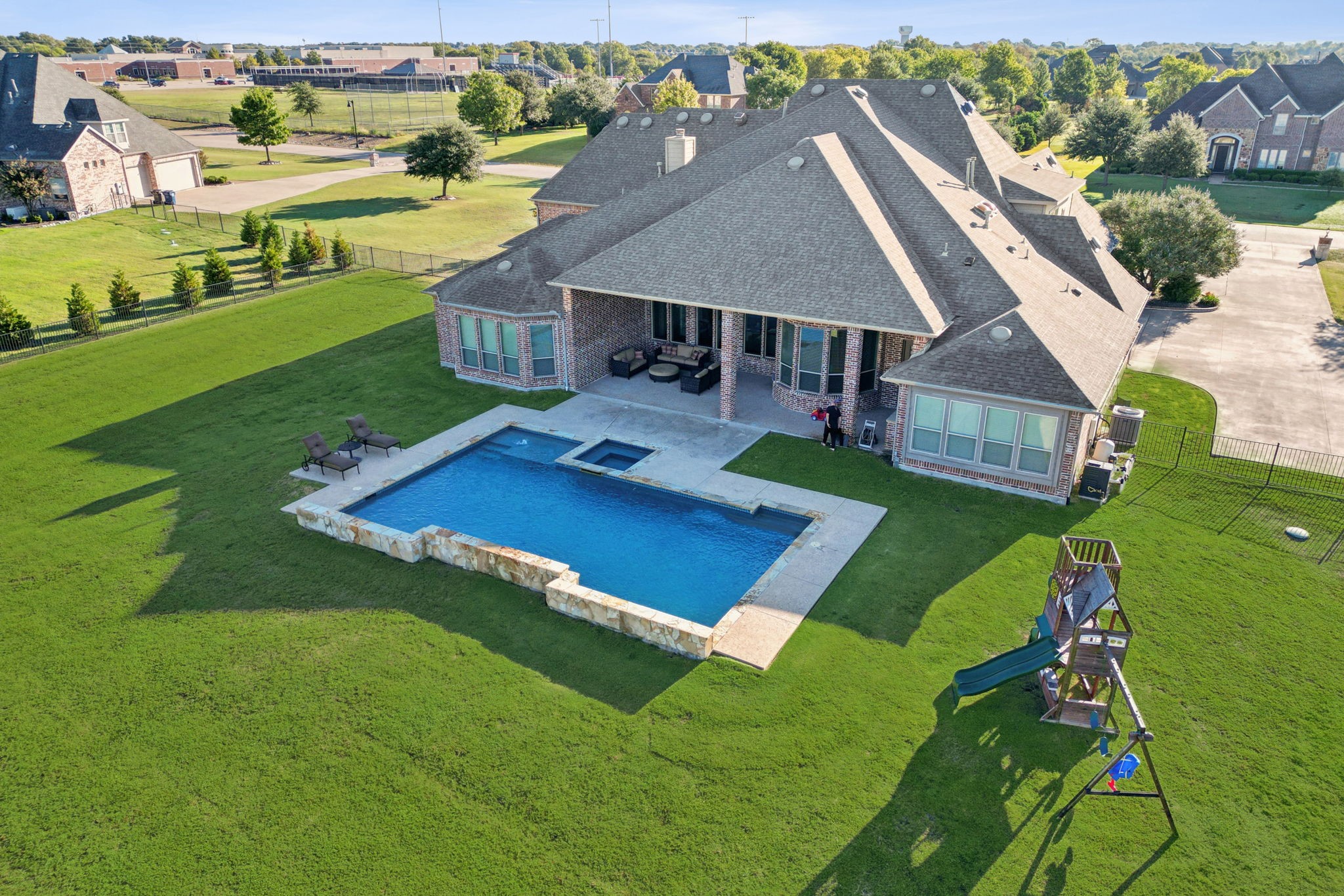 222 Rockland Trail