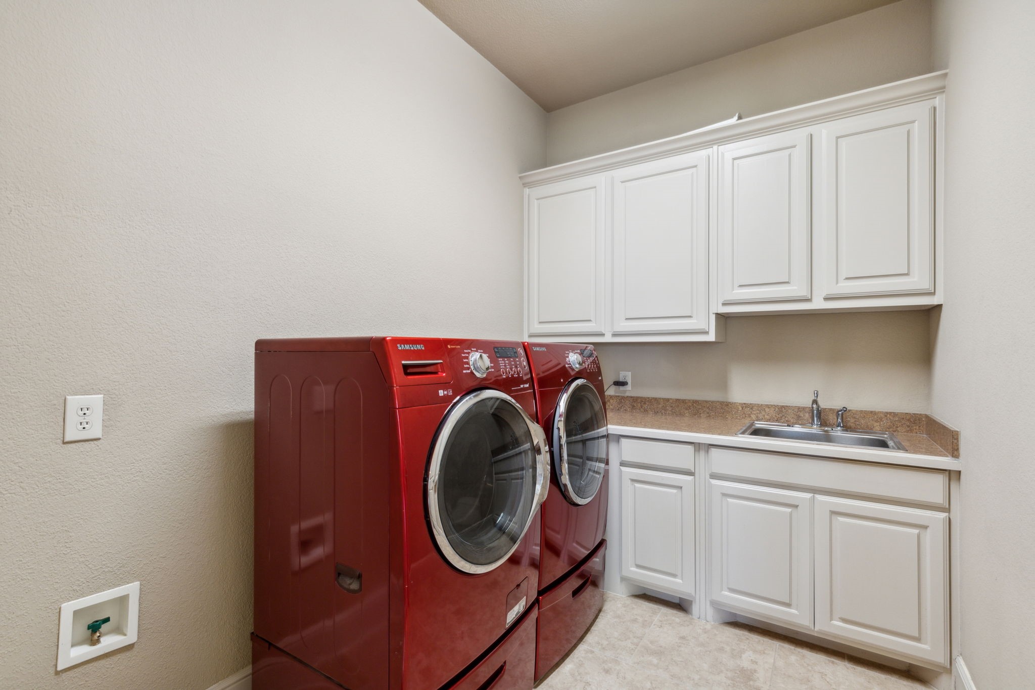 222 Rockland Trail