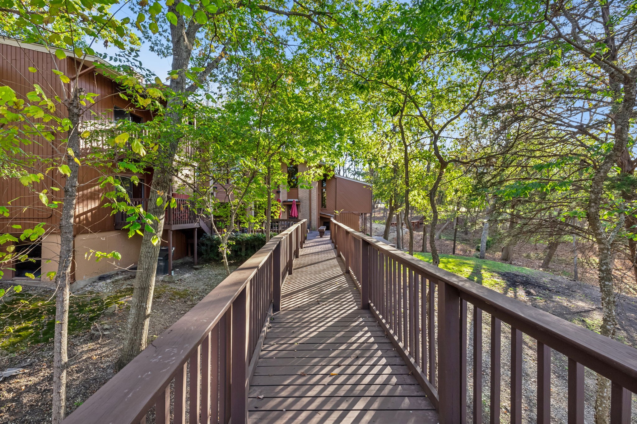 1311 Red Oak Trail