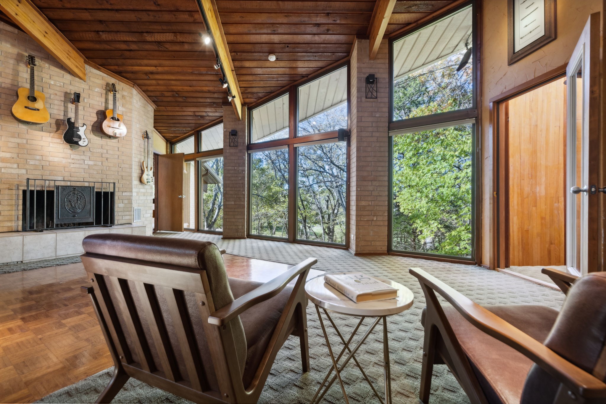 1311 Red Oak Trail