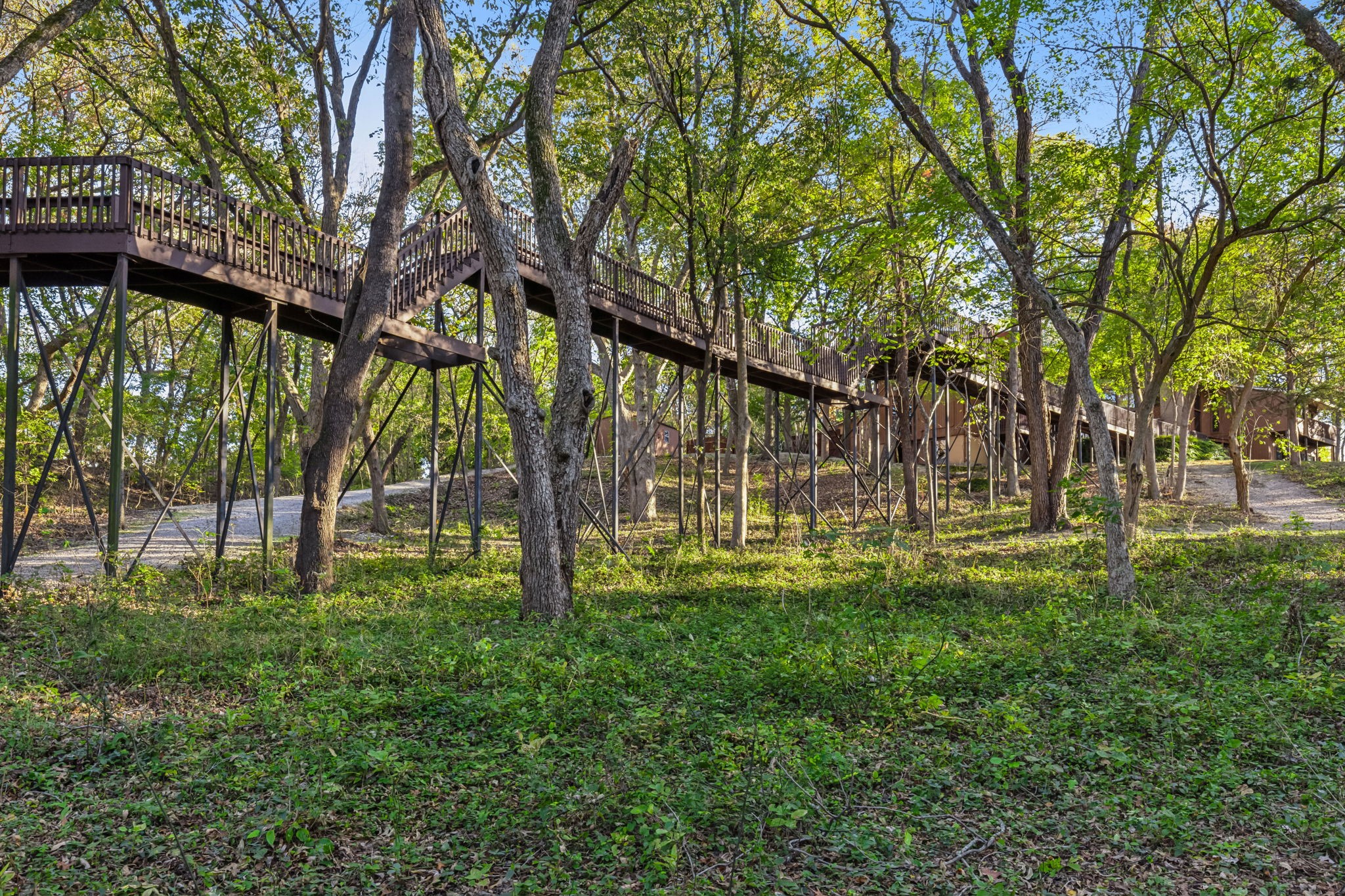 1311 Red Oak Trail