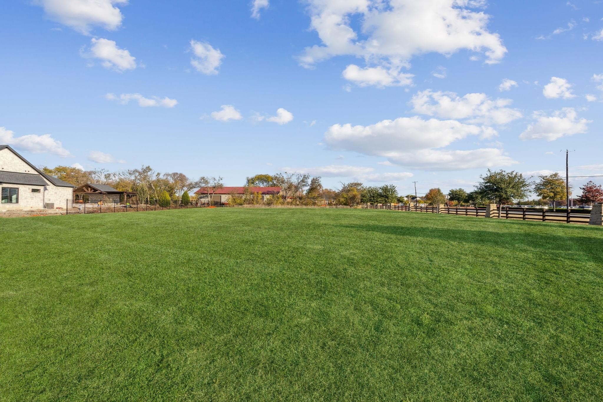 675 Chamberlain Place Drive