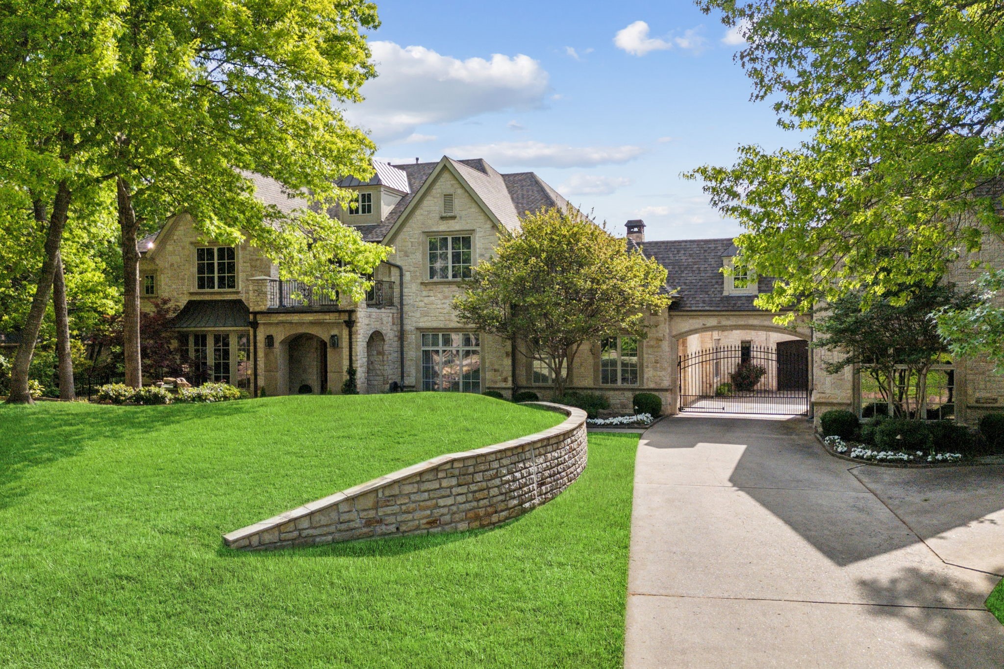650 Maple Creek Drive