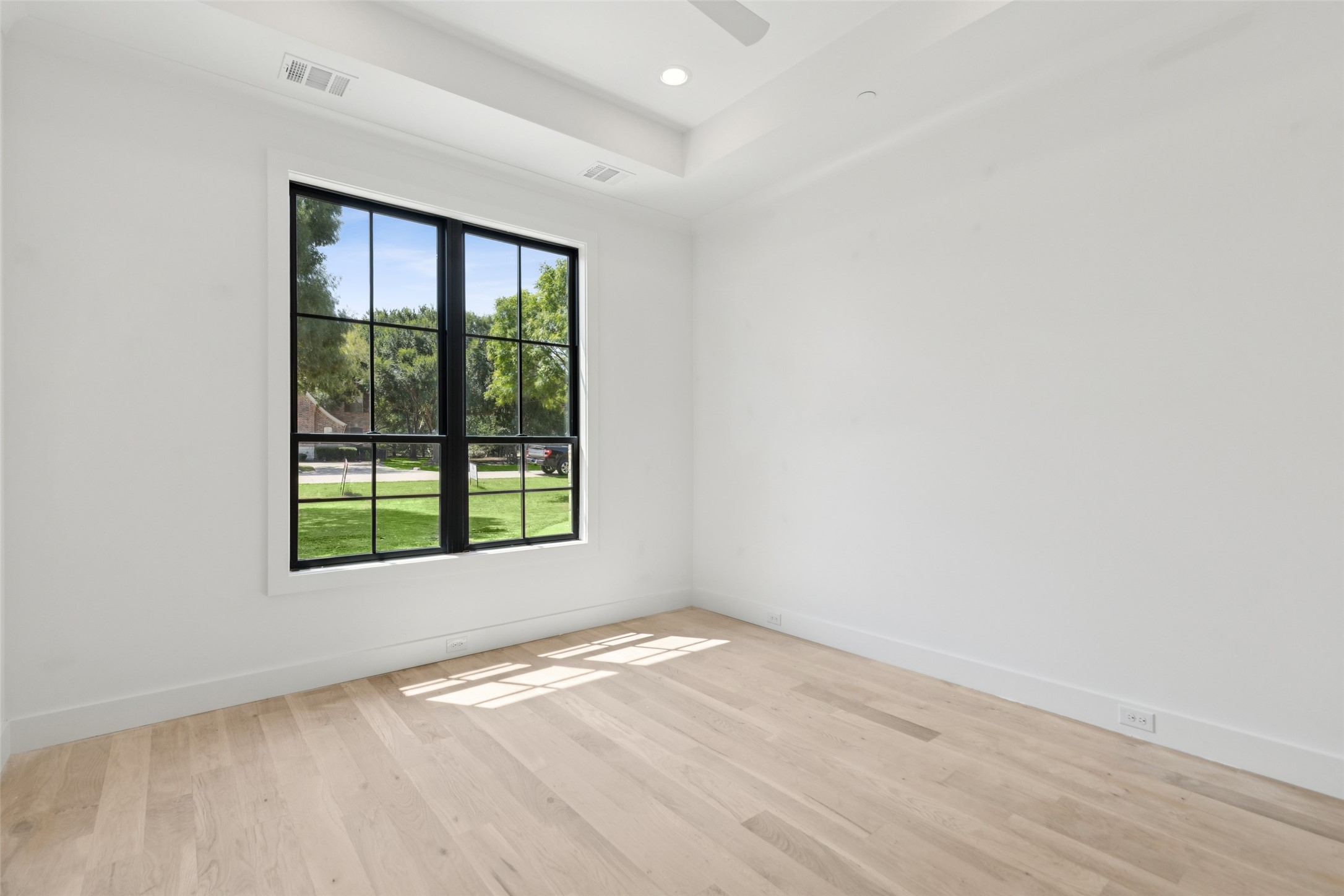 871 Beechwood Lane