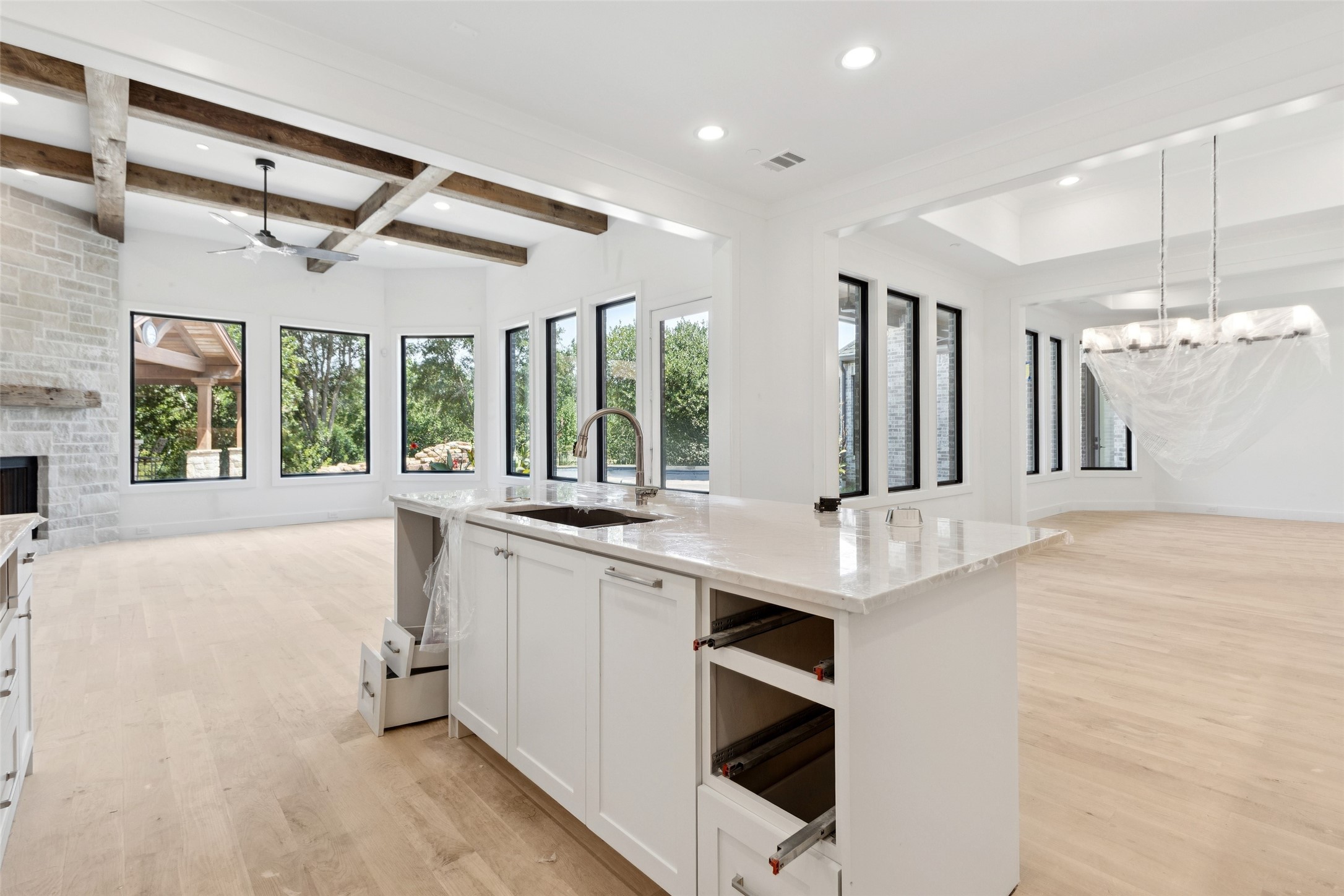 871 Beechwood Lane