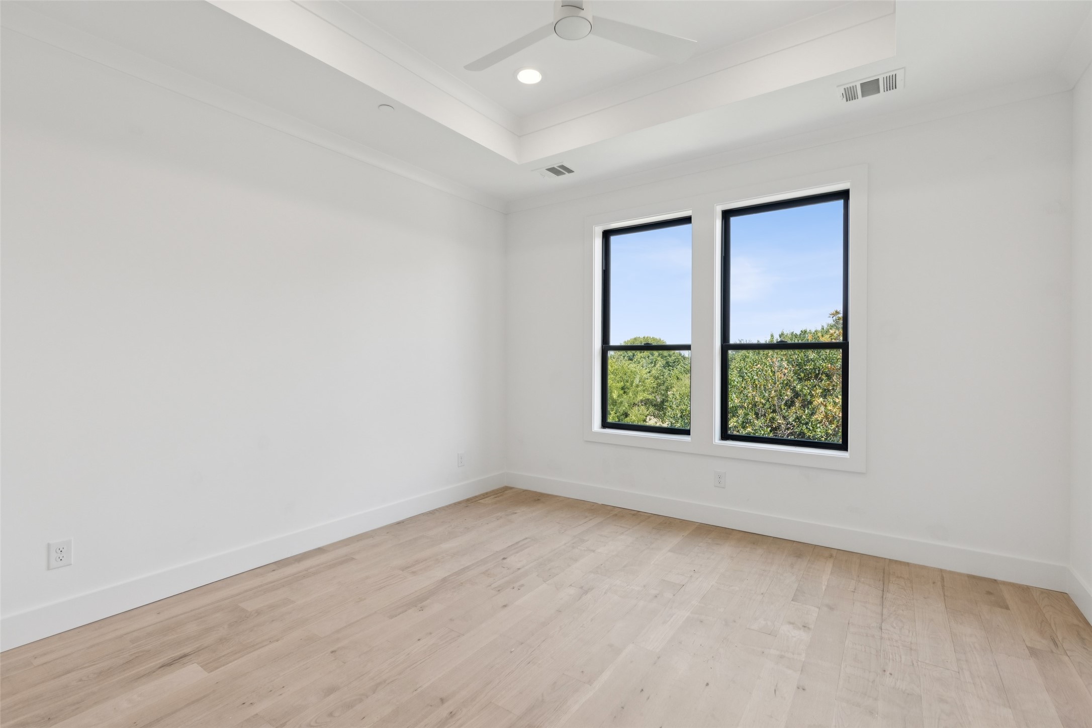 871 Beechwood Lane