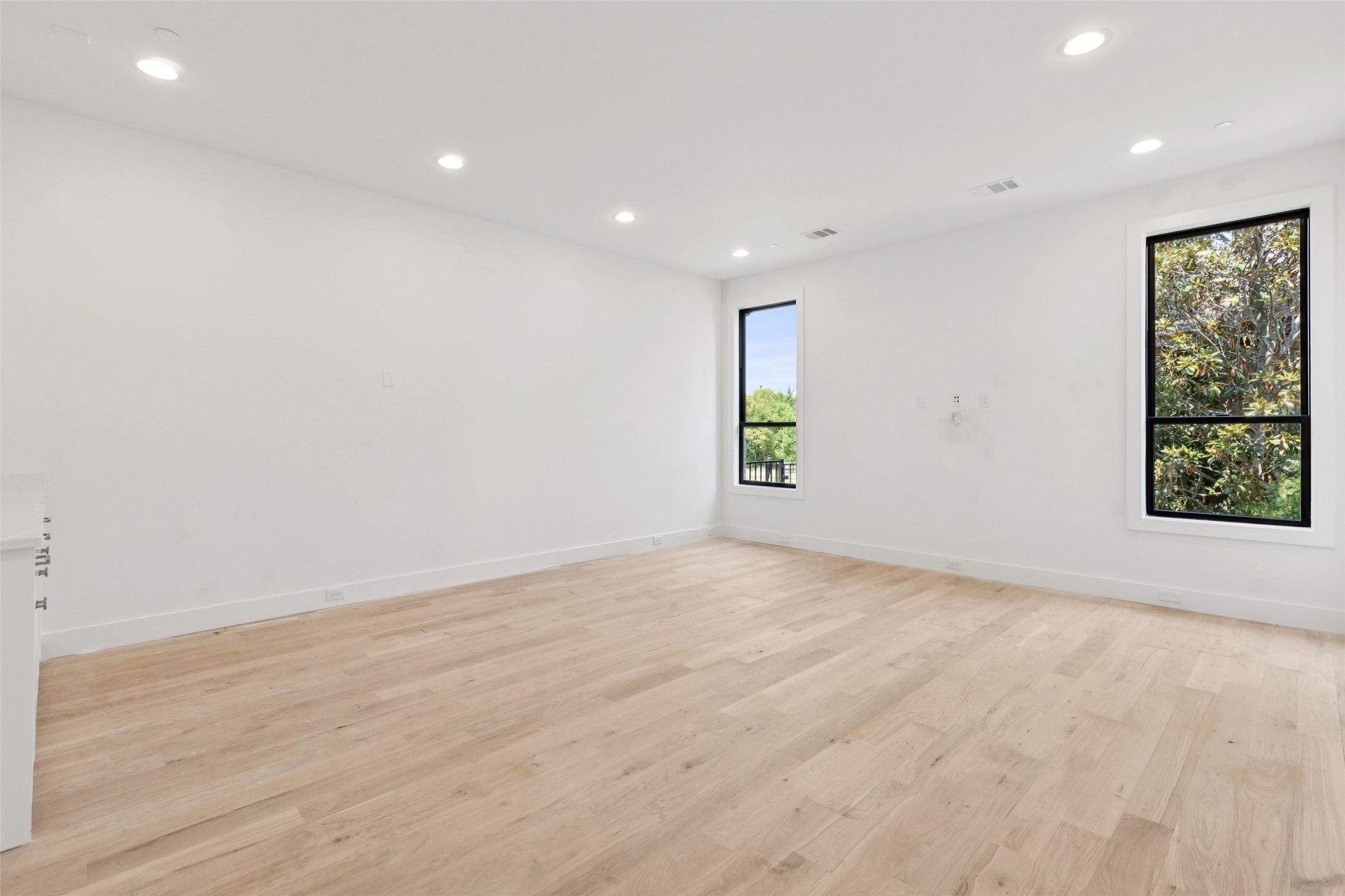 871 Beechwood Lane