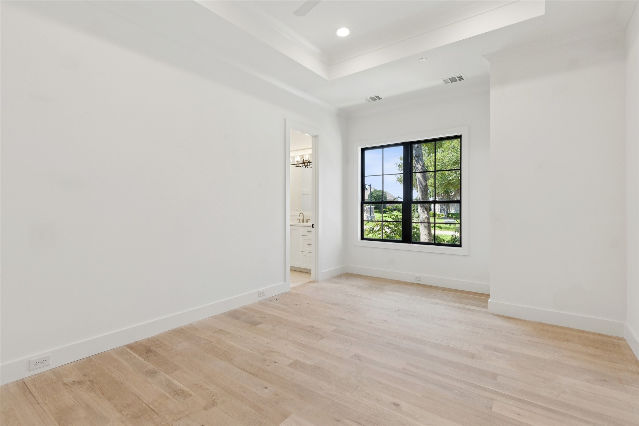 871 Beechwood Lane