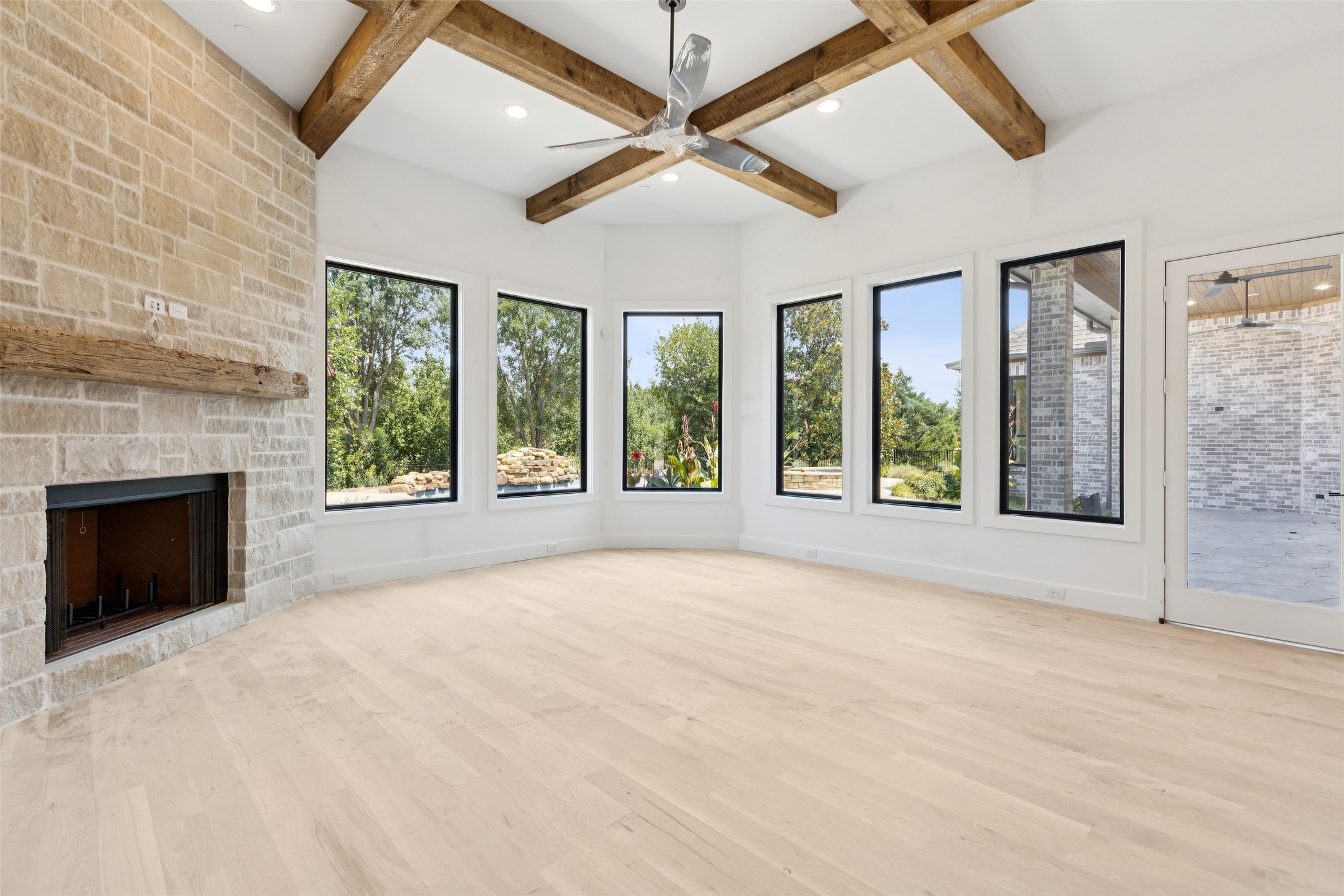 871 Beechwood Lane