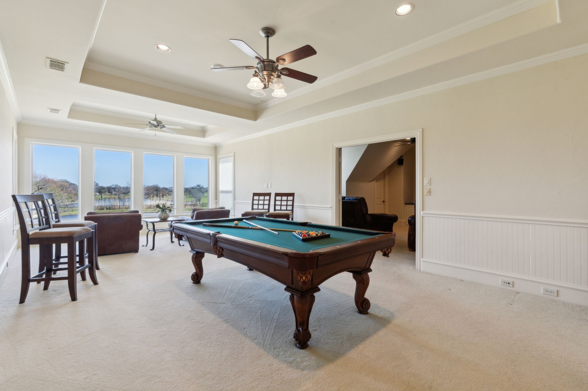 5009 Edgewater Court