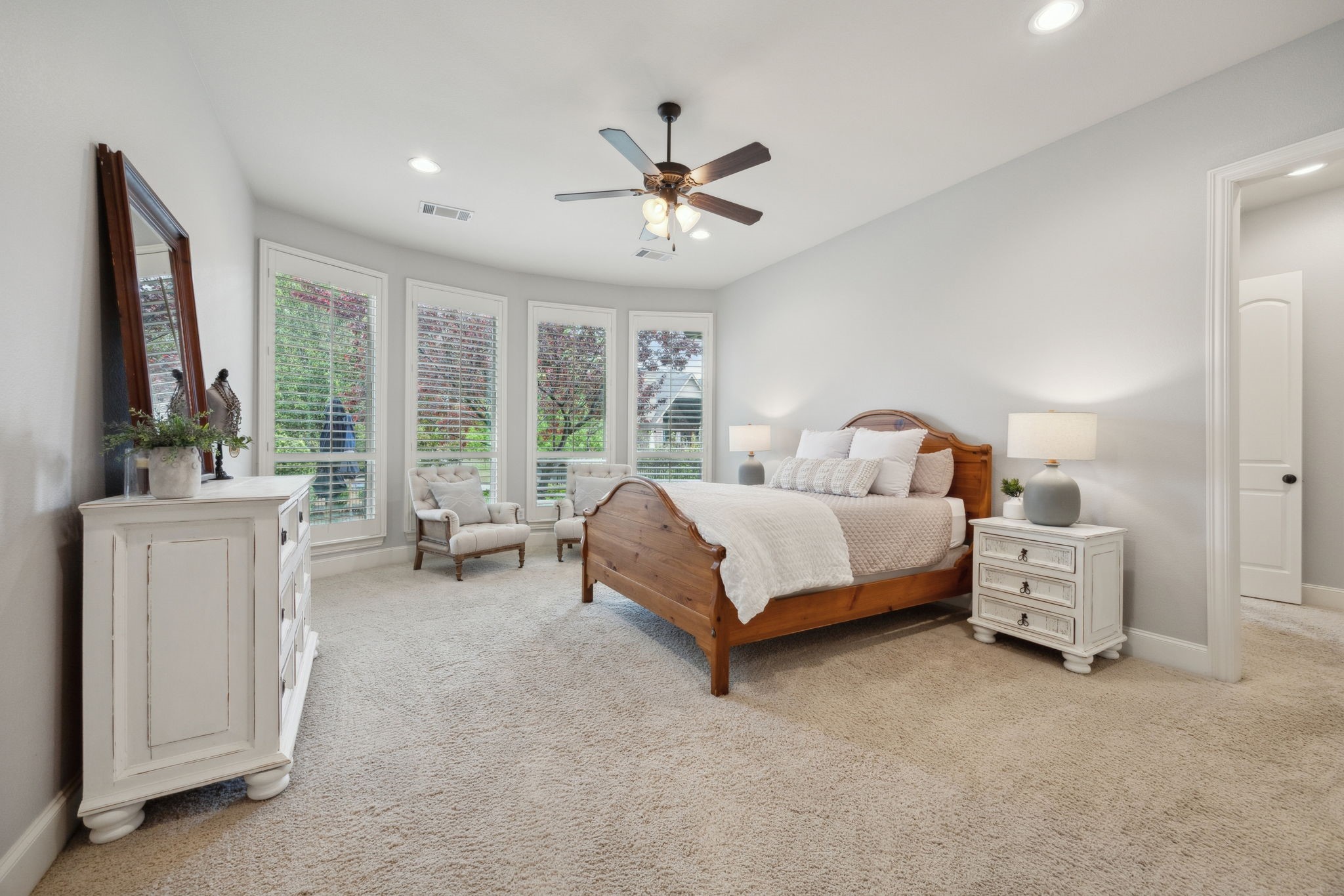 913 Stone Cottage Lane