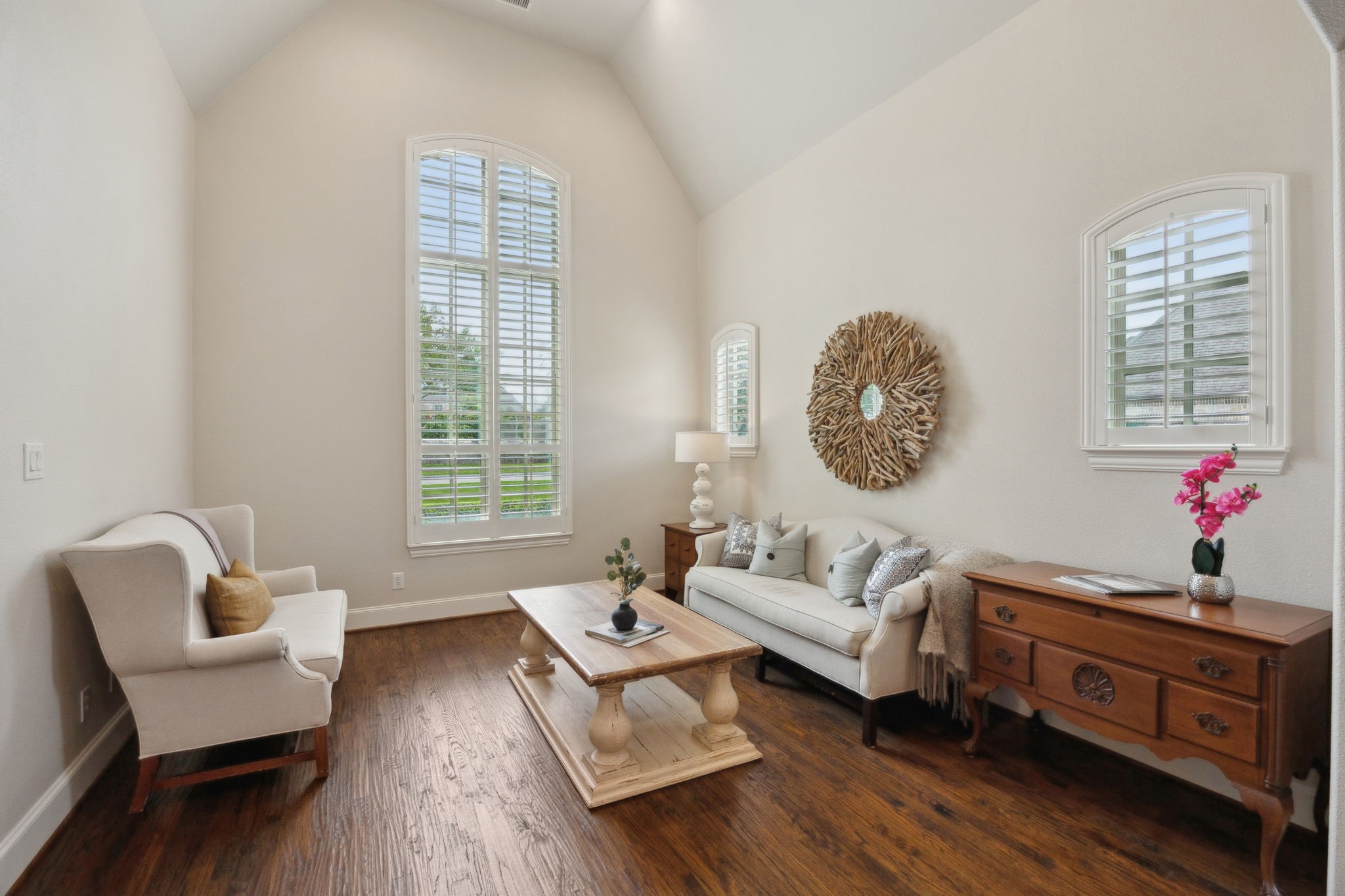 913 Stone Cottage Lane
