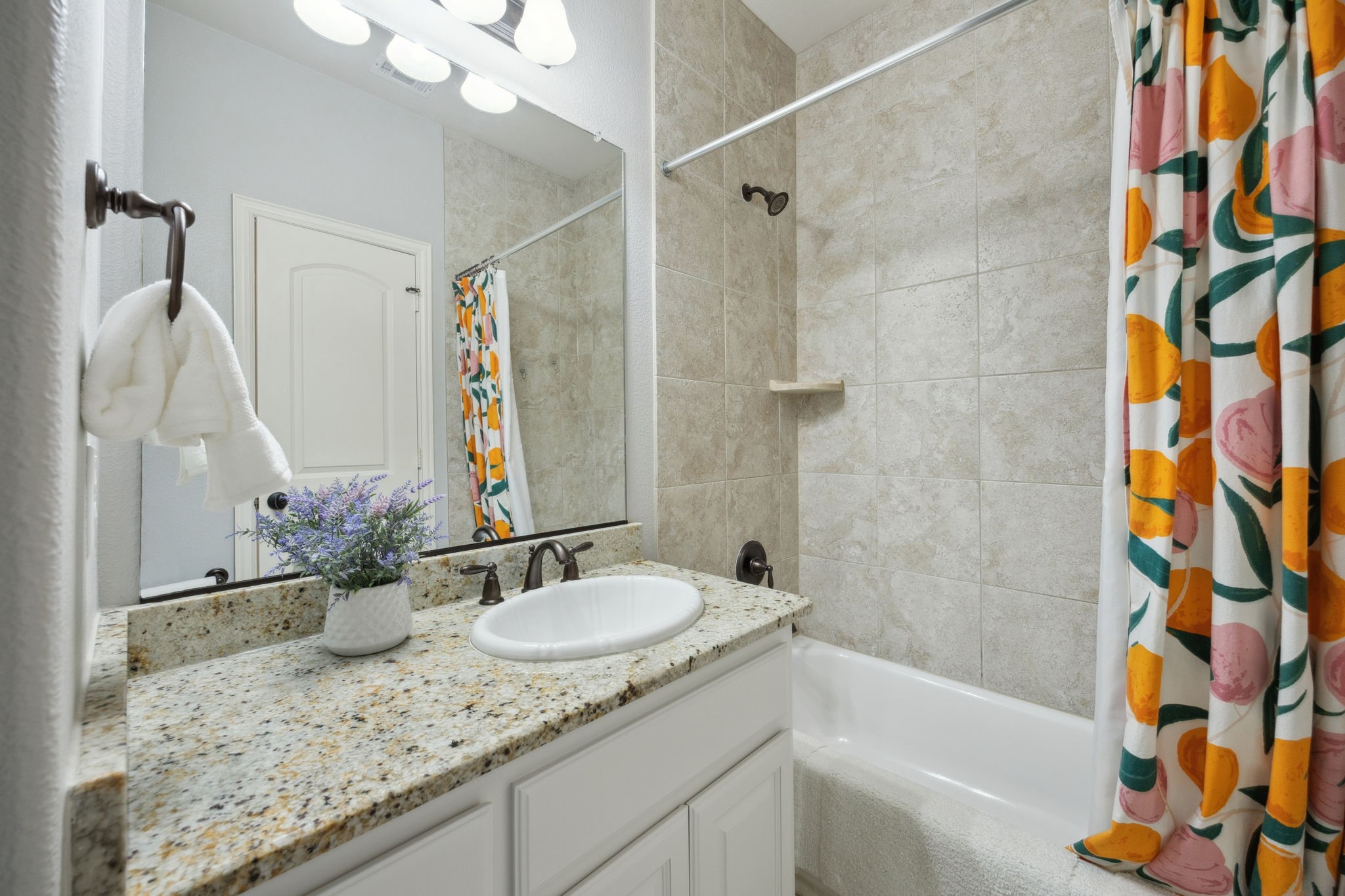913 Stone Cottage Lane
