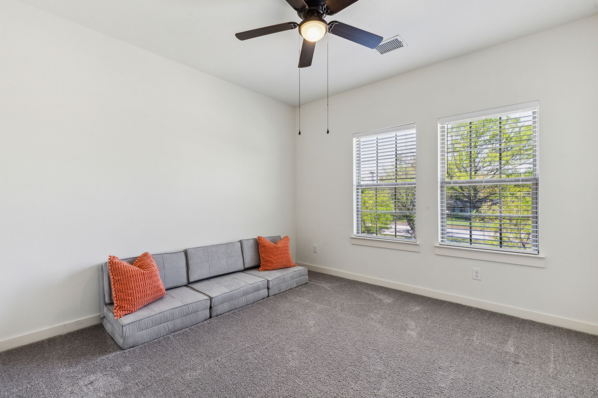 4856 Woodruff Way
