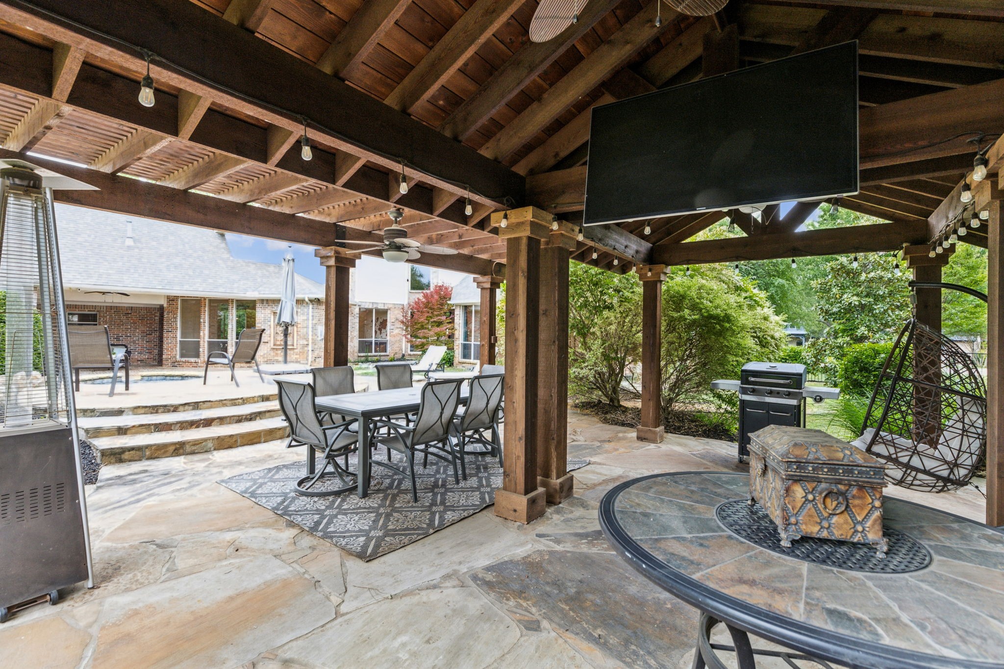 881 Saint James Court