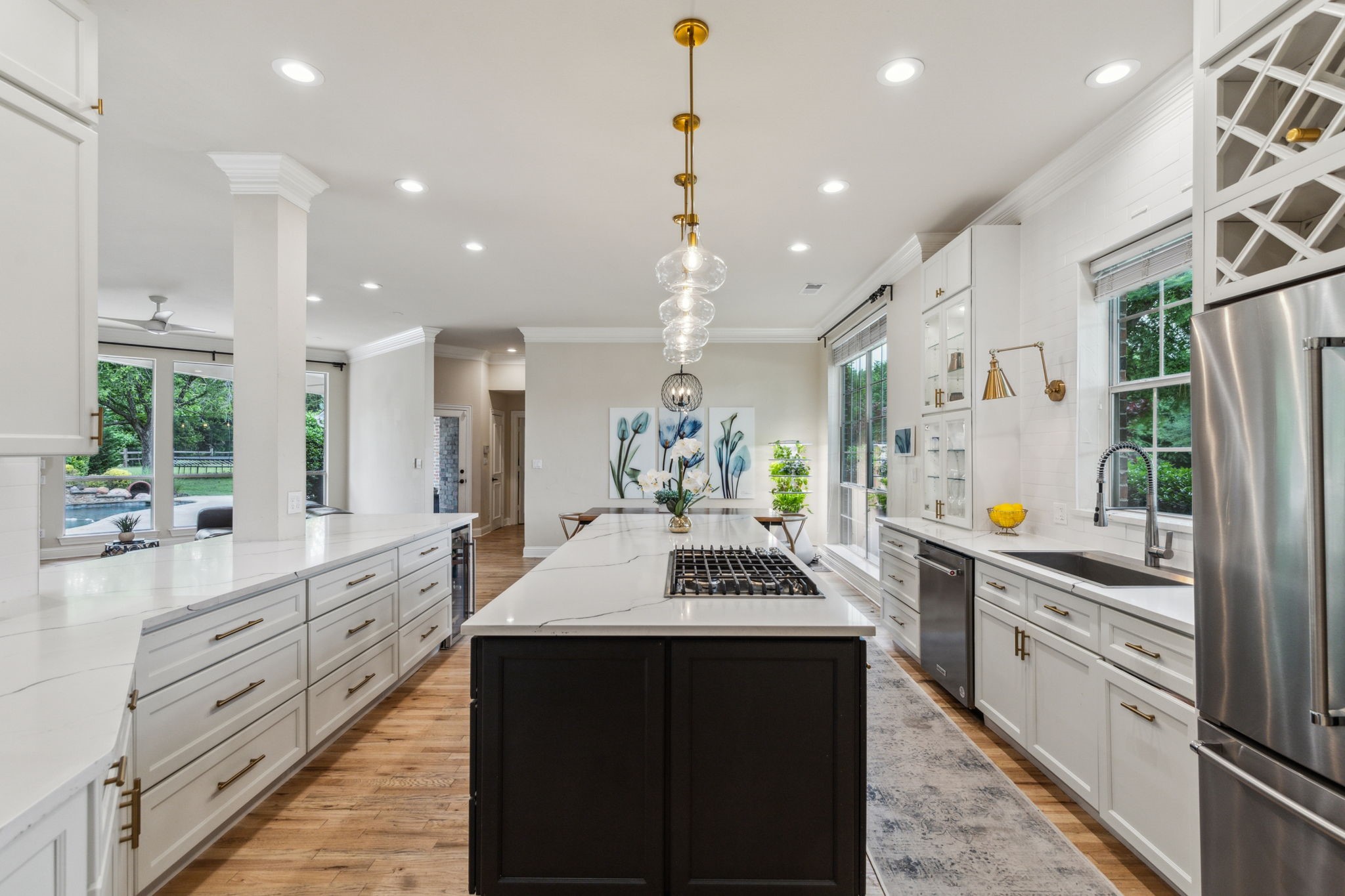 881 Saint James Court