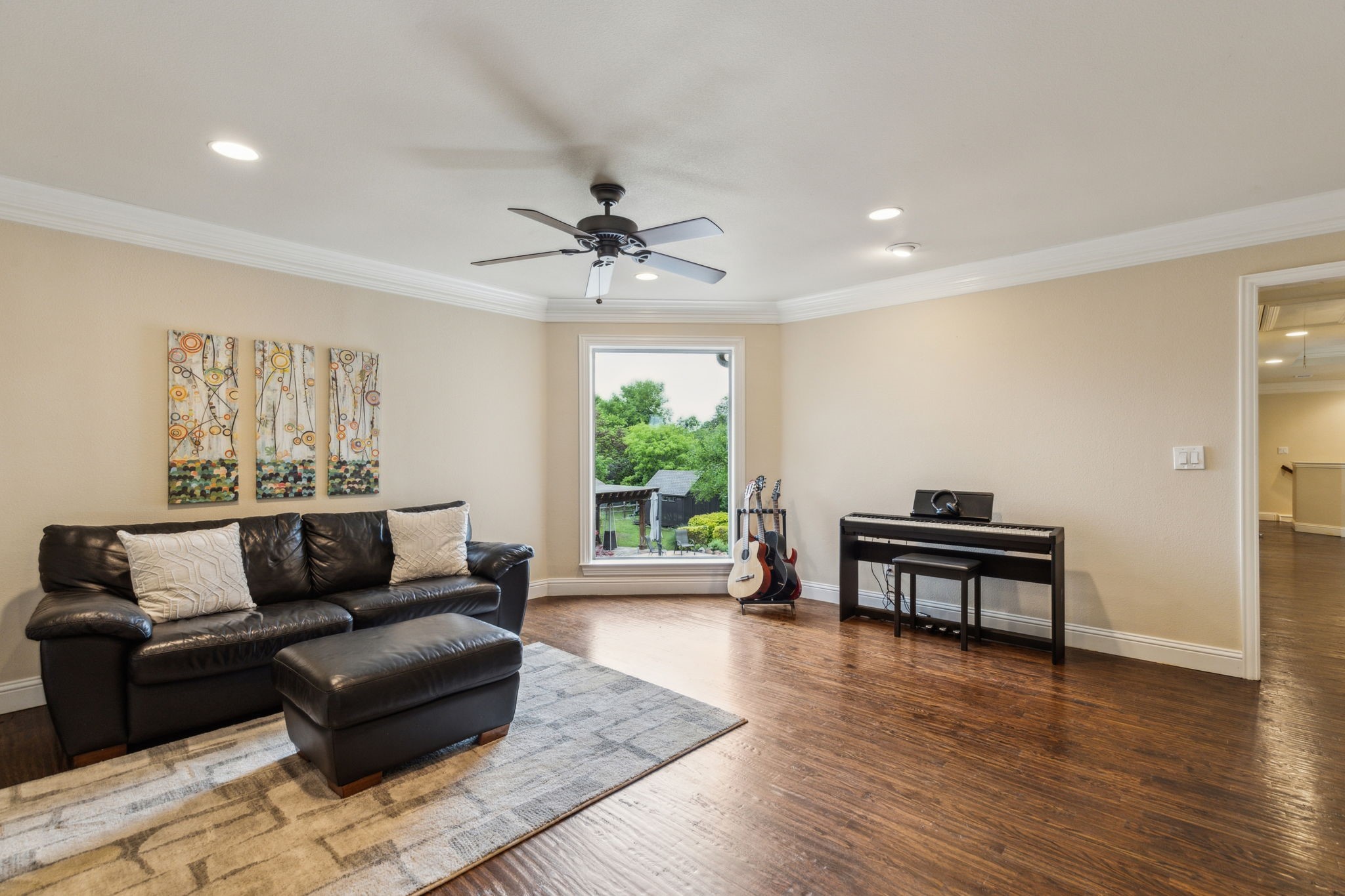 881 Saint James Court