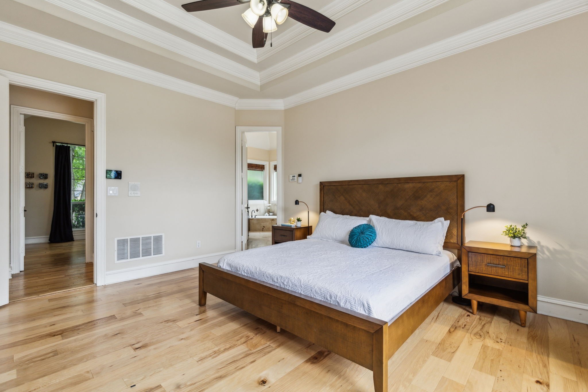 881 Saint James Court