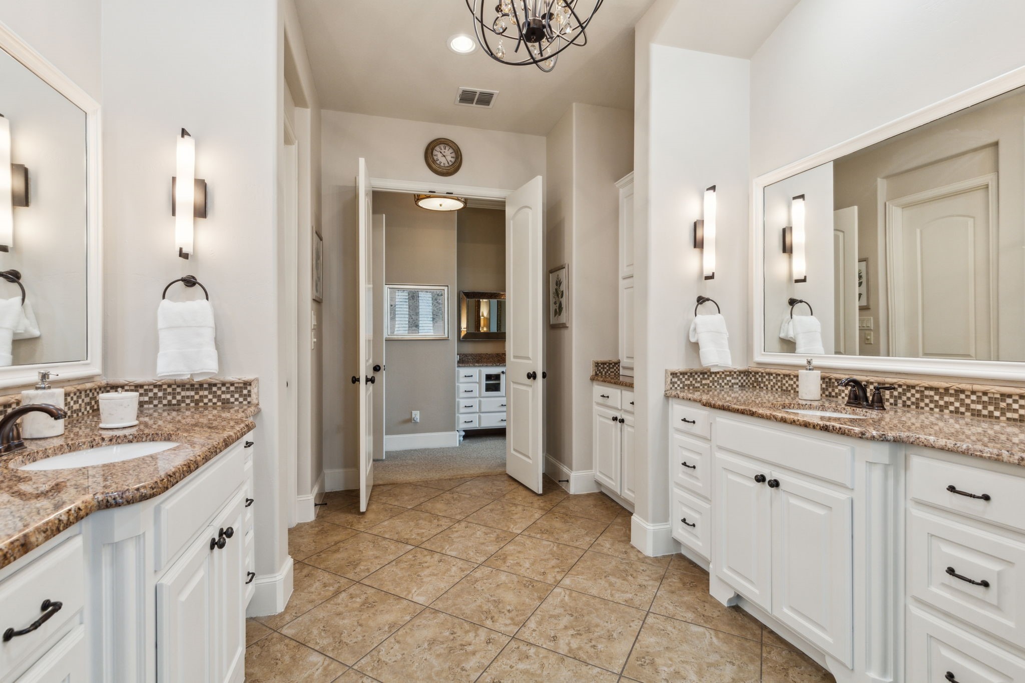 2801 Golden Meadow Court