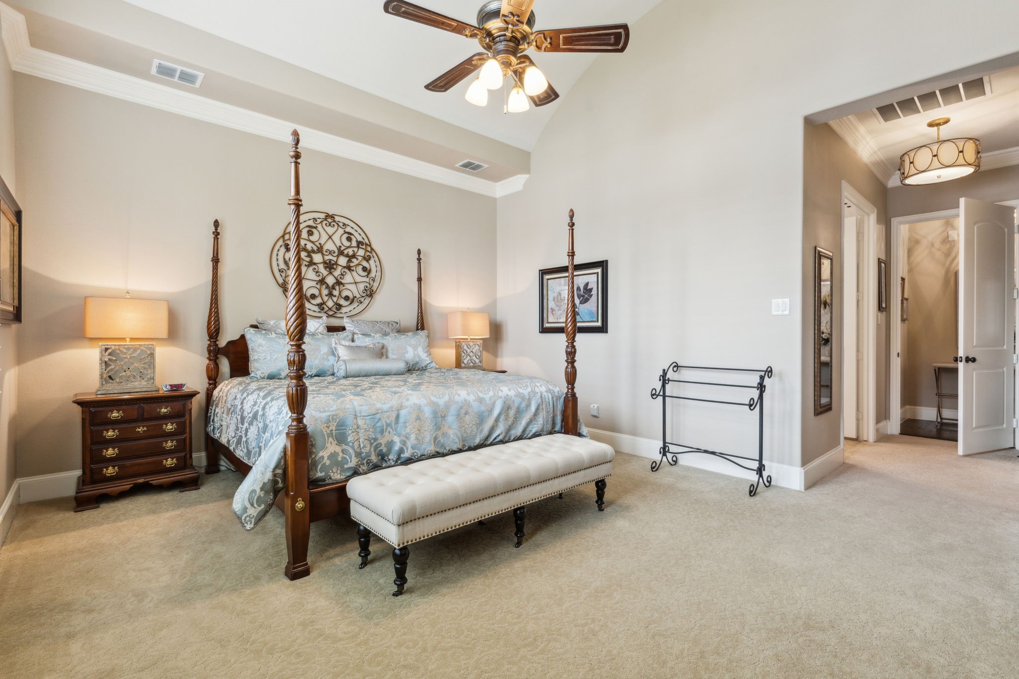 2801 Golden Meadow Court
