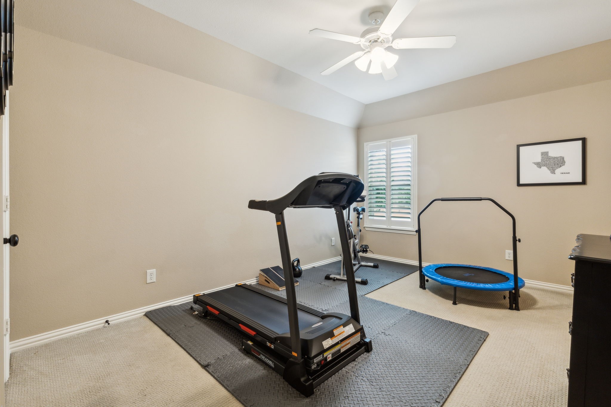 2801 Golden Meadow Court
