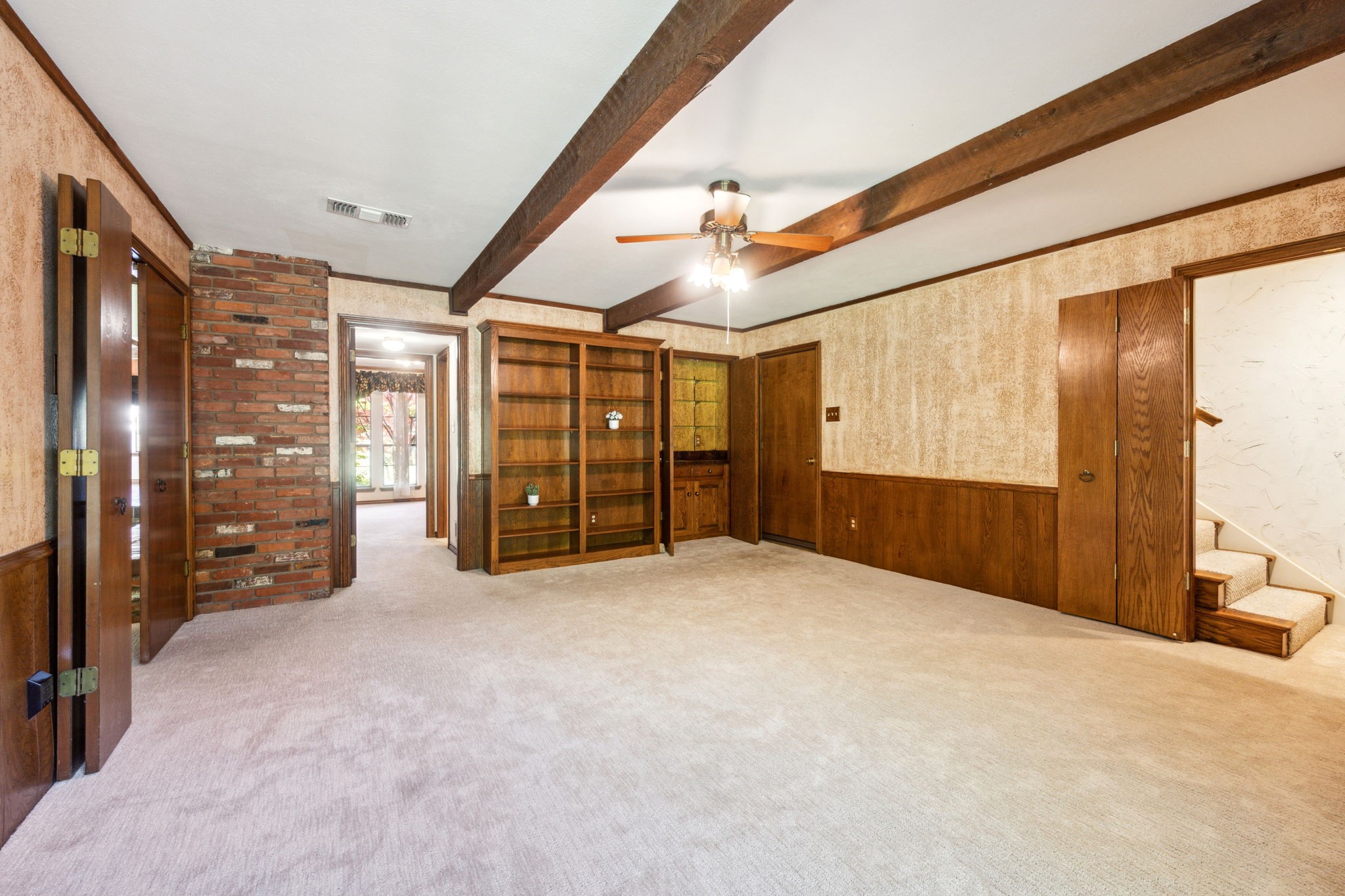 760 N Country Club Road