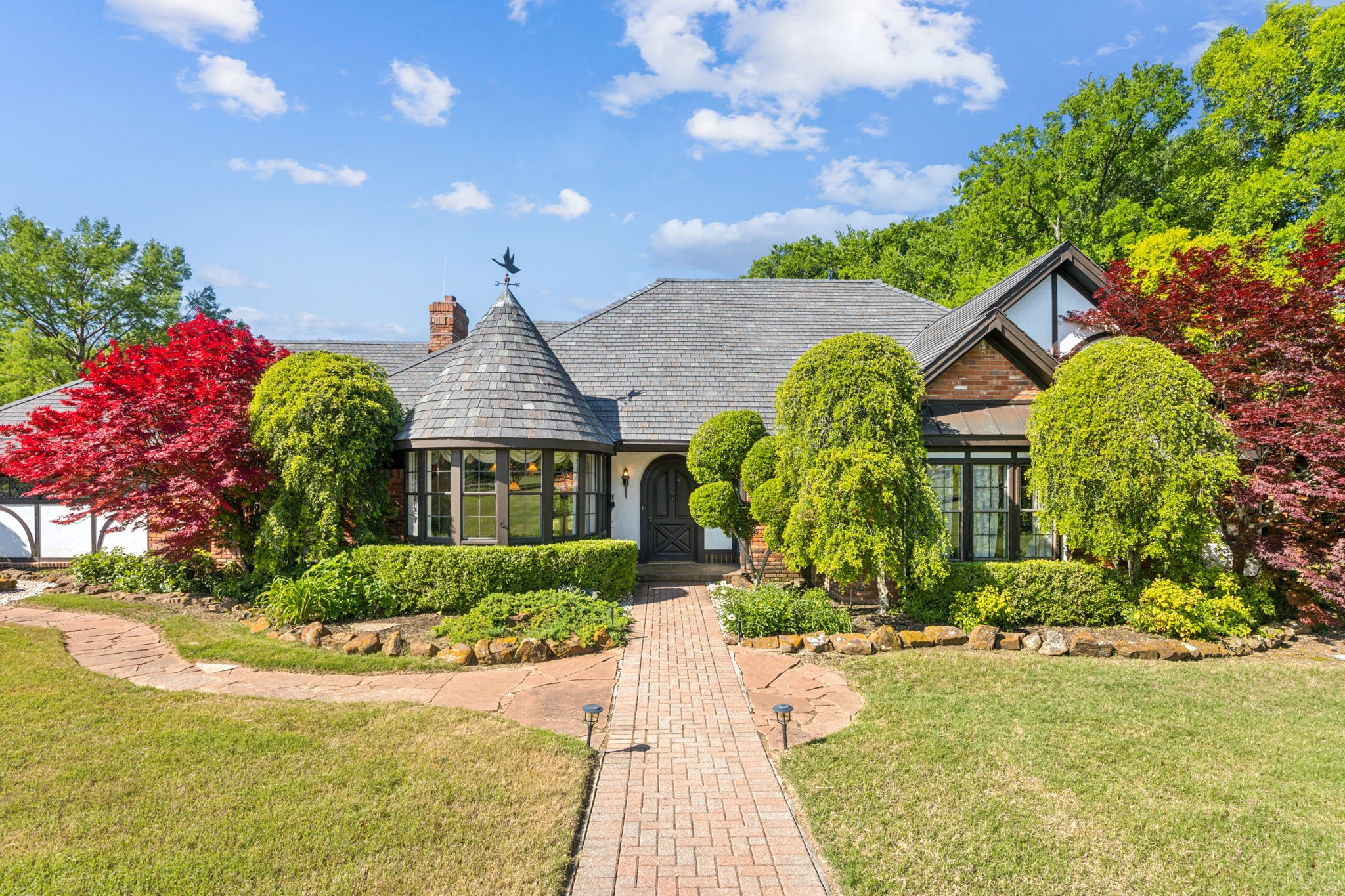 760 N Country Club Road