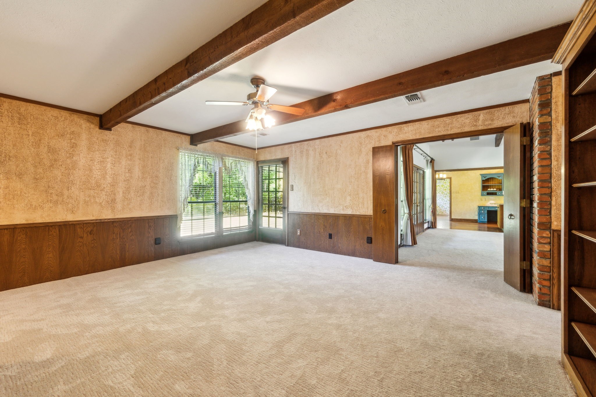 760 N Country Club Road