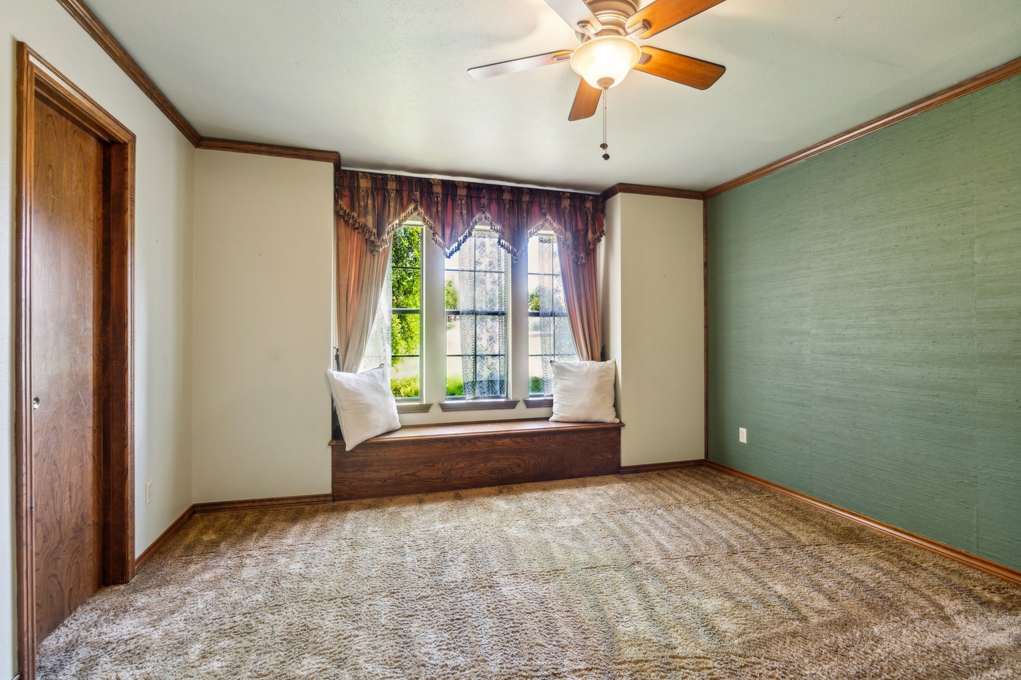 760 N Country Club Road
