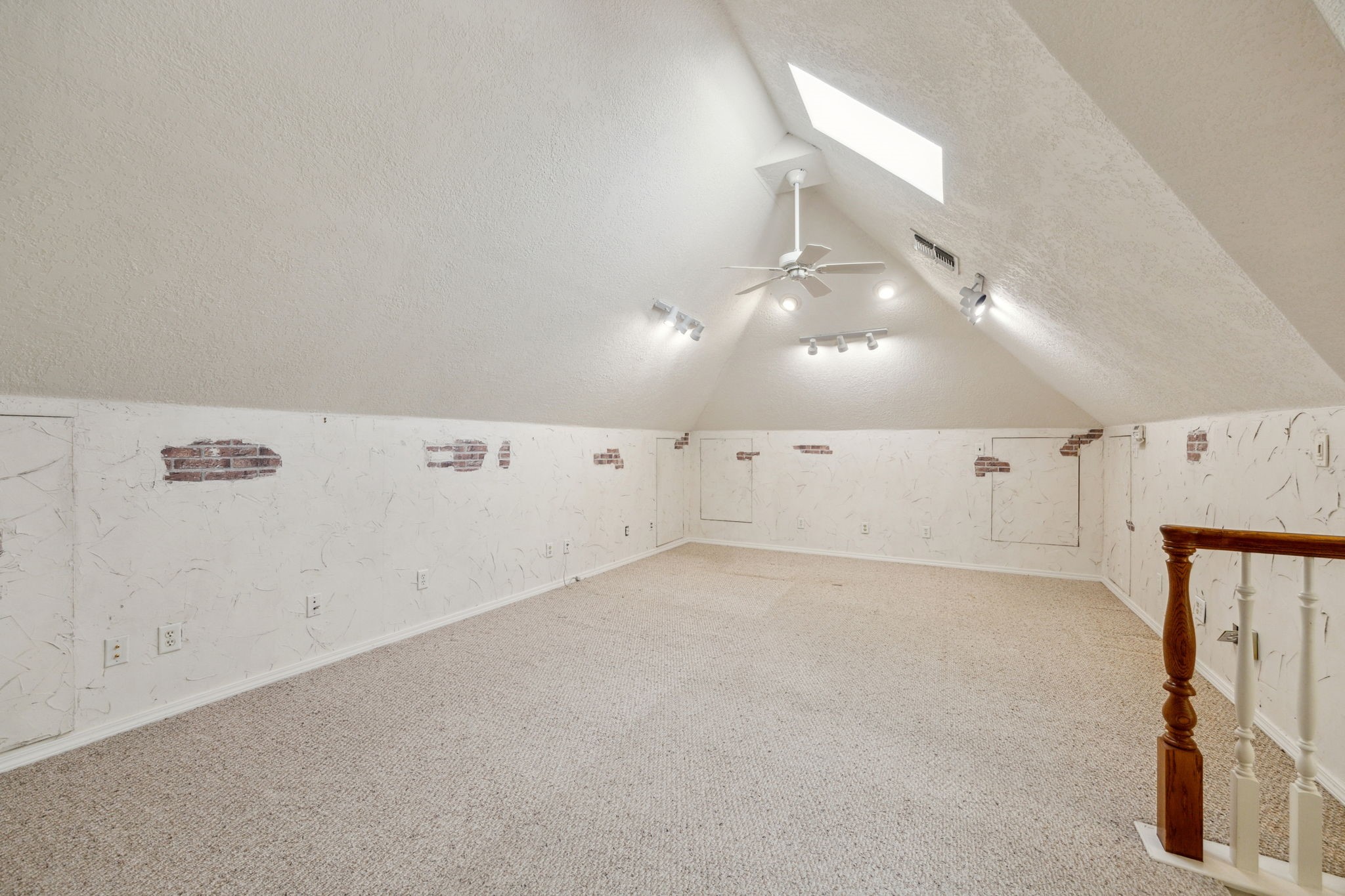760 N Country Club Road