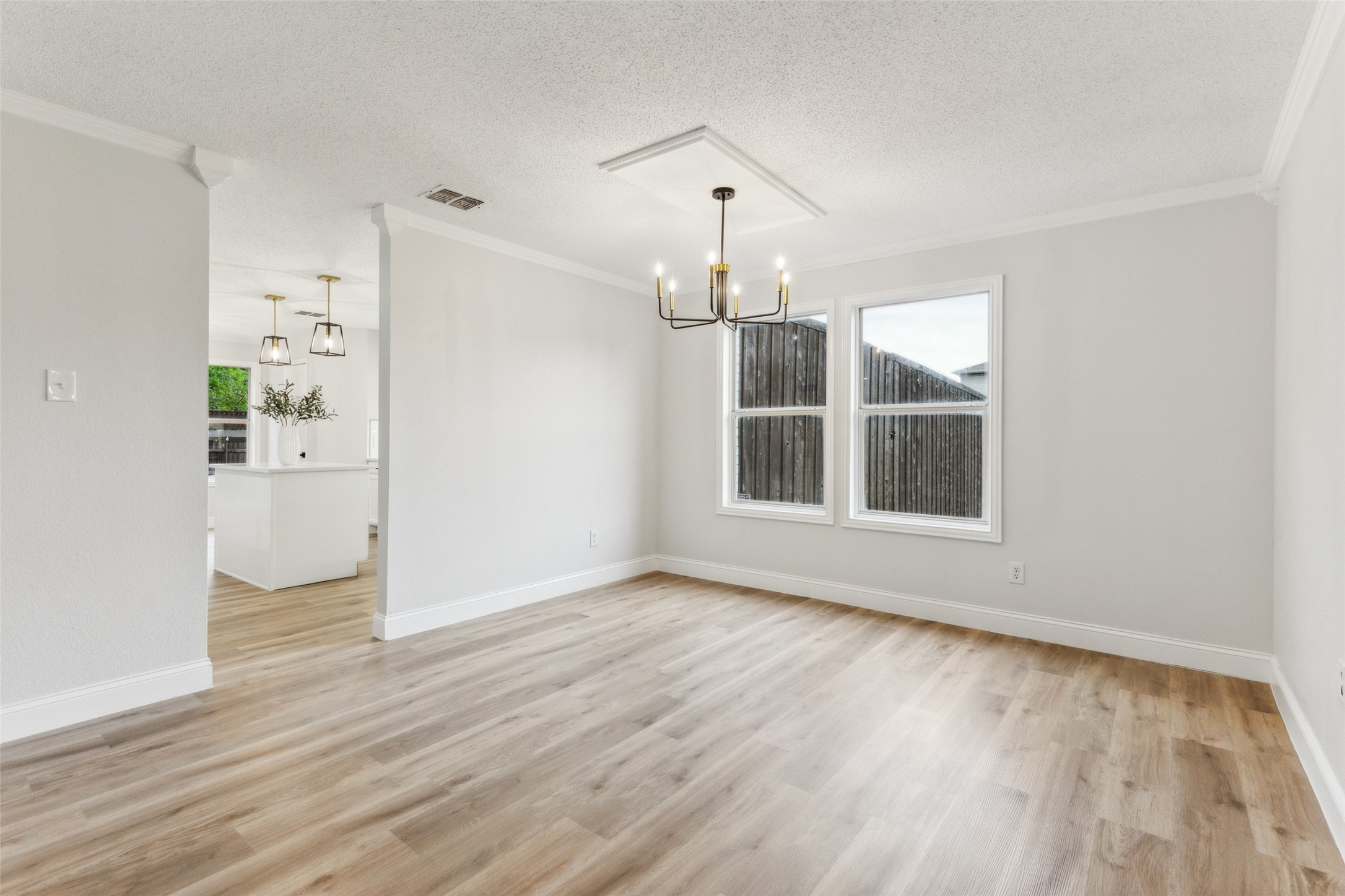 2404 Brinlee Branch Lane