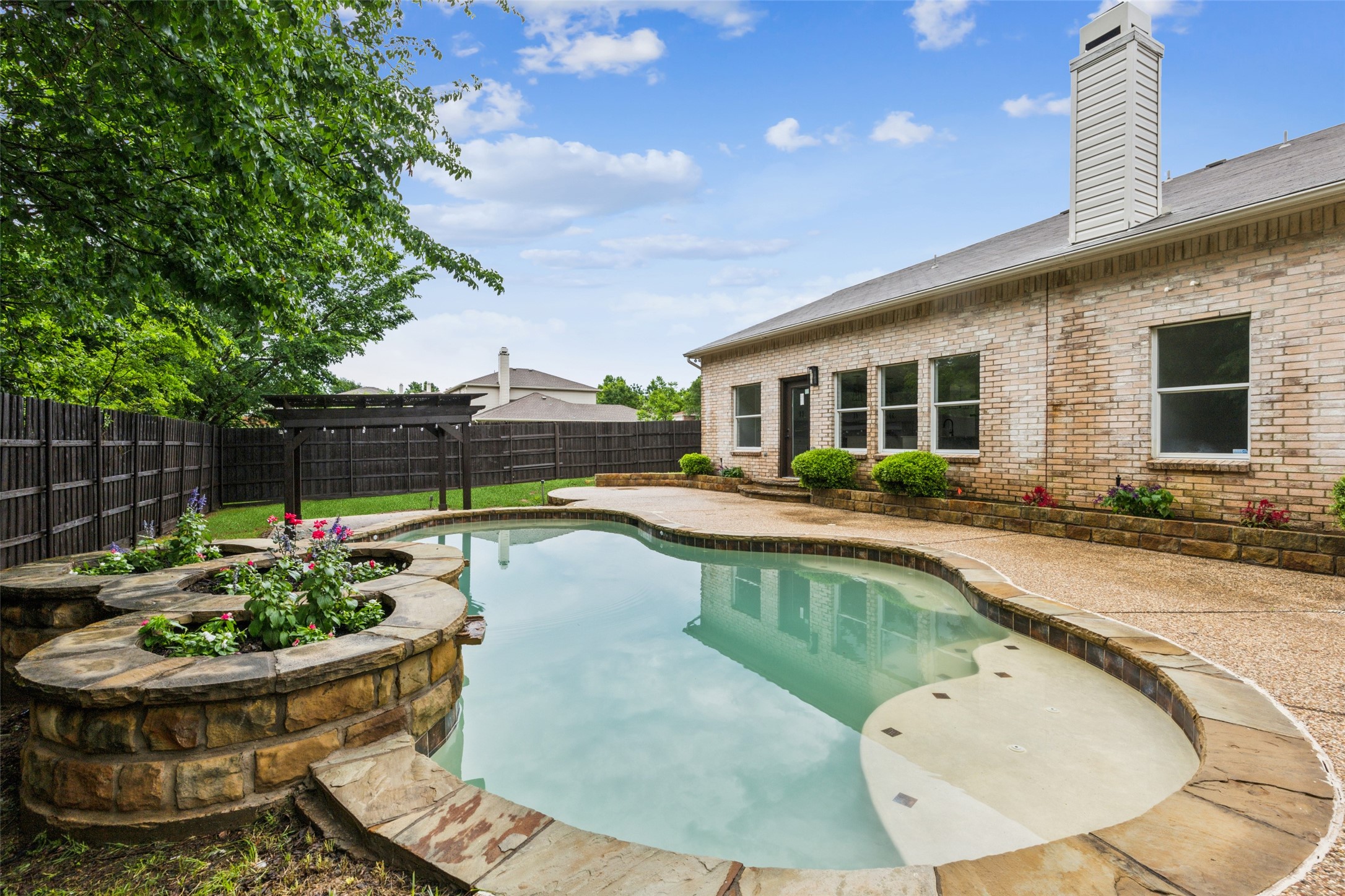 2404 Brinlee Branch Lane