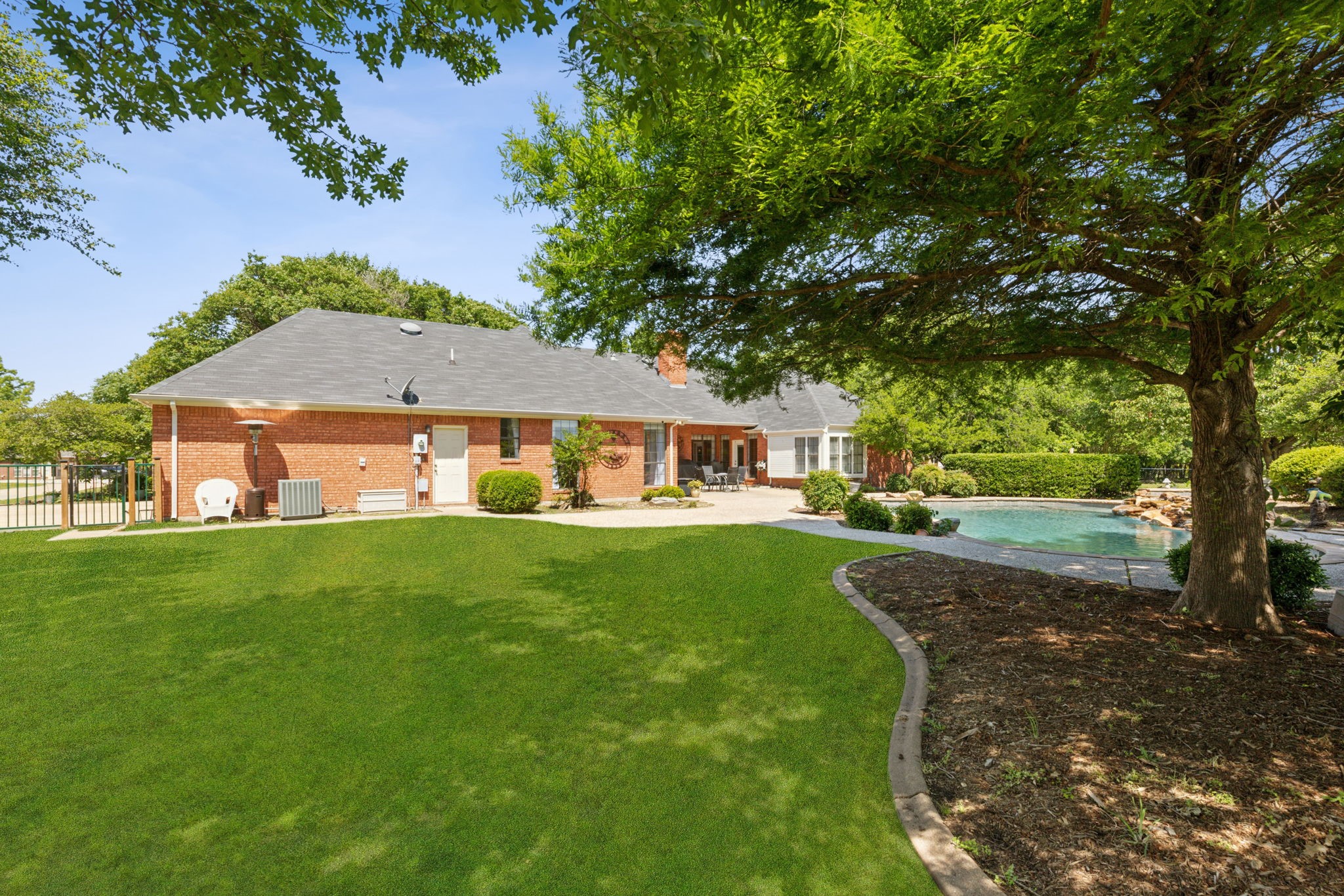 110 Man O War Lane