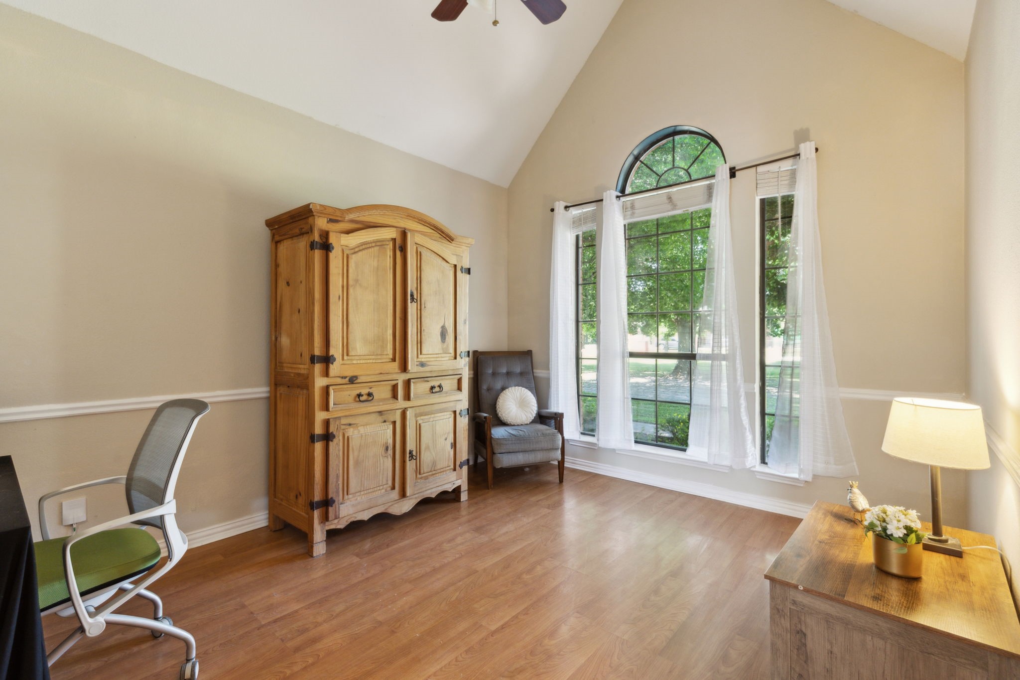 110 Man O War Lane