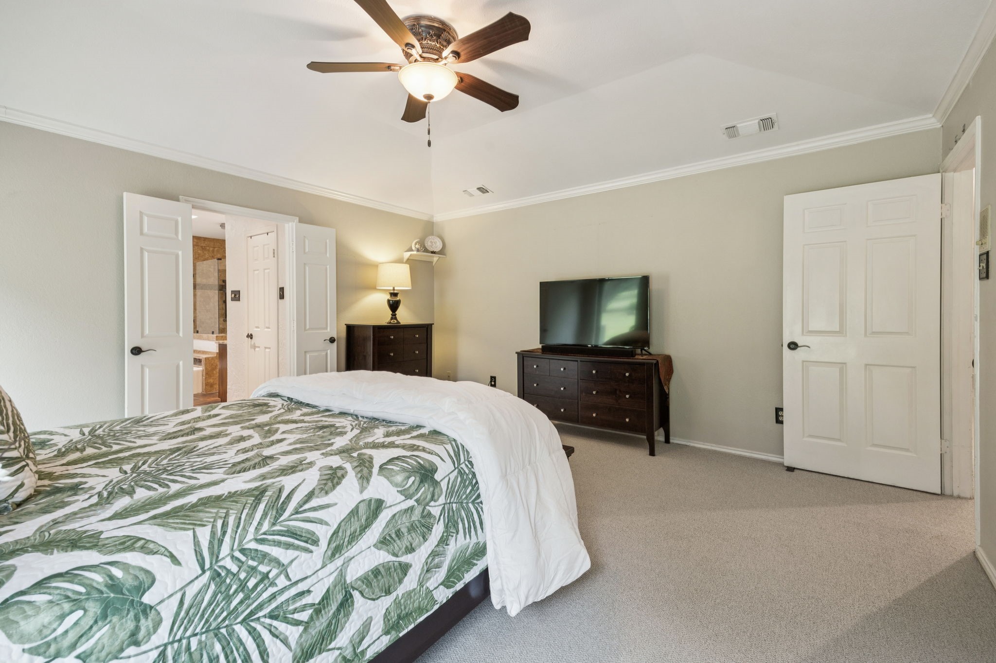 12 Woodmoor Drive